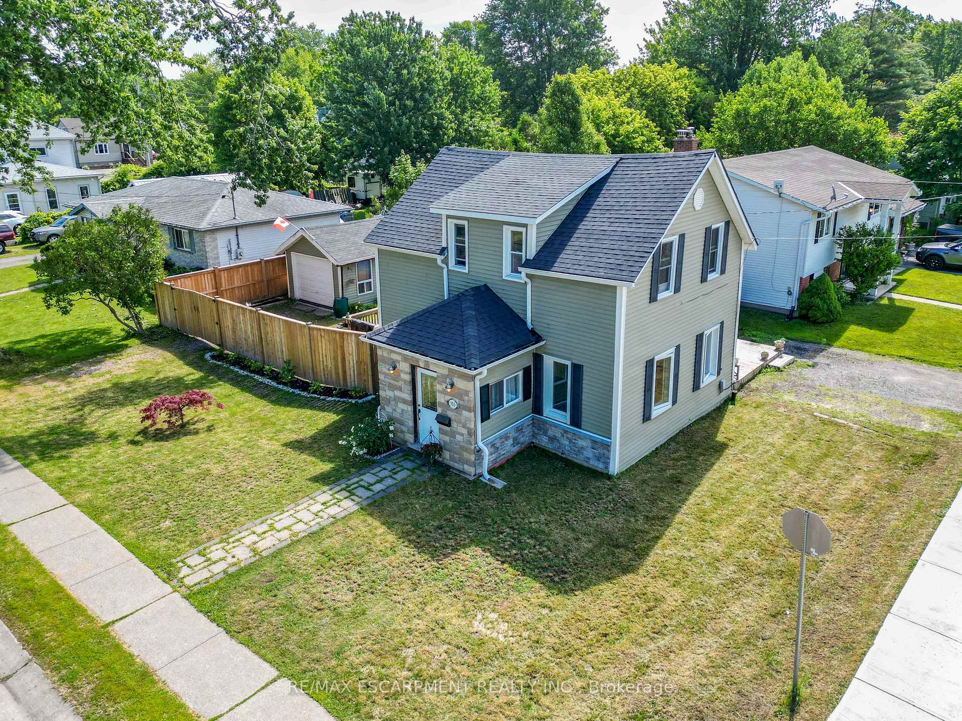 Photo of 503 John Street