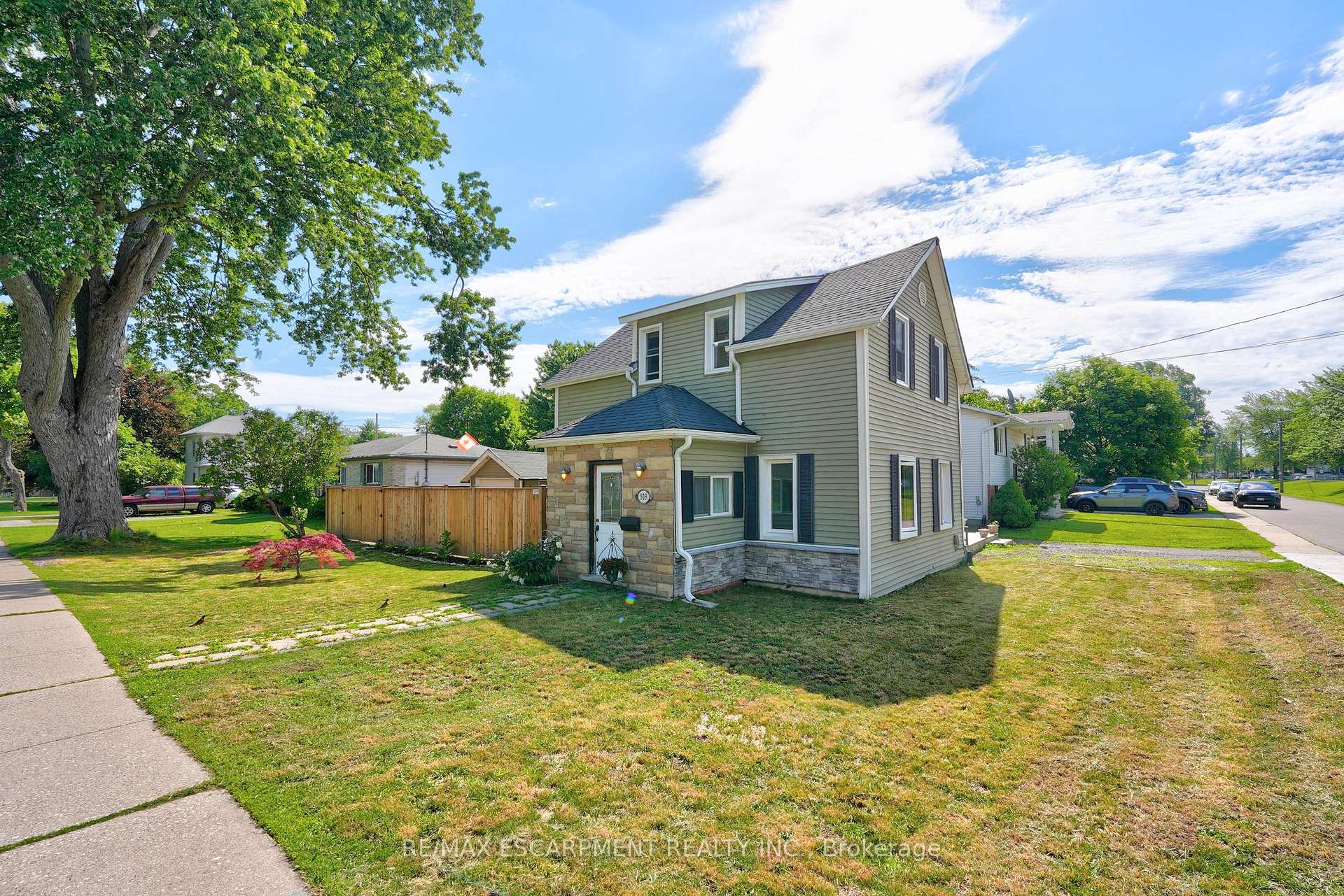 Photo 5 of 503 John Street, Haldimand, Dunnville — HOMEH