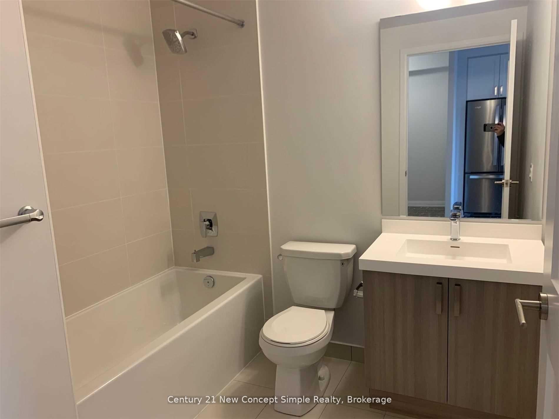 Photo 7 of Unit 1208, 7895 Jane Street, Vaughan, Concord — HOMEH