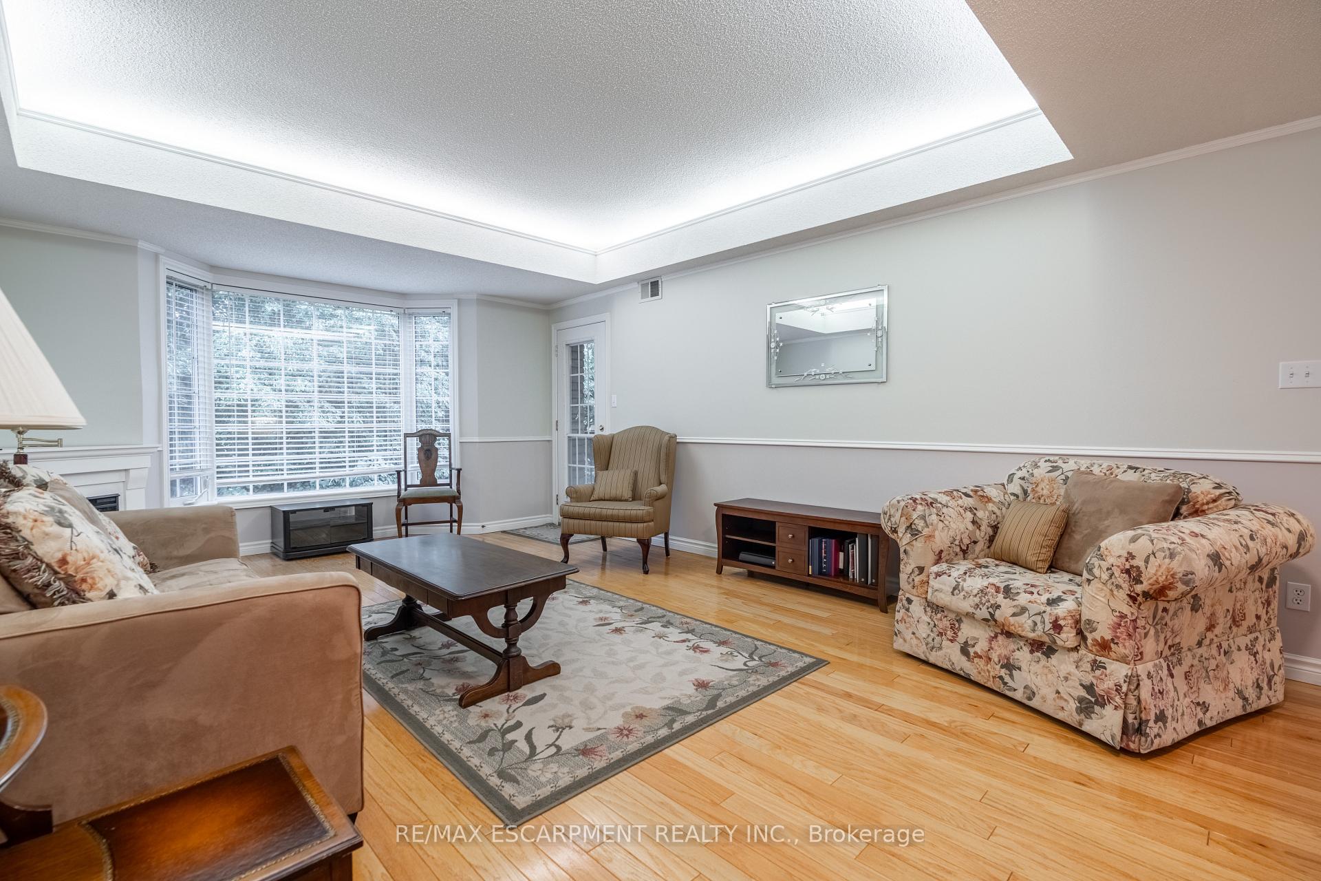 Photo 20 of Unit 306, 970 Golf Links Road, Hamilton, Meadowlands — HOMEH