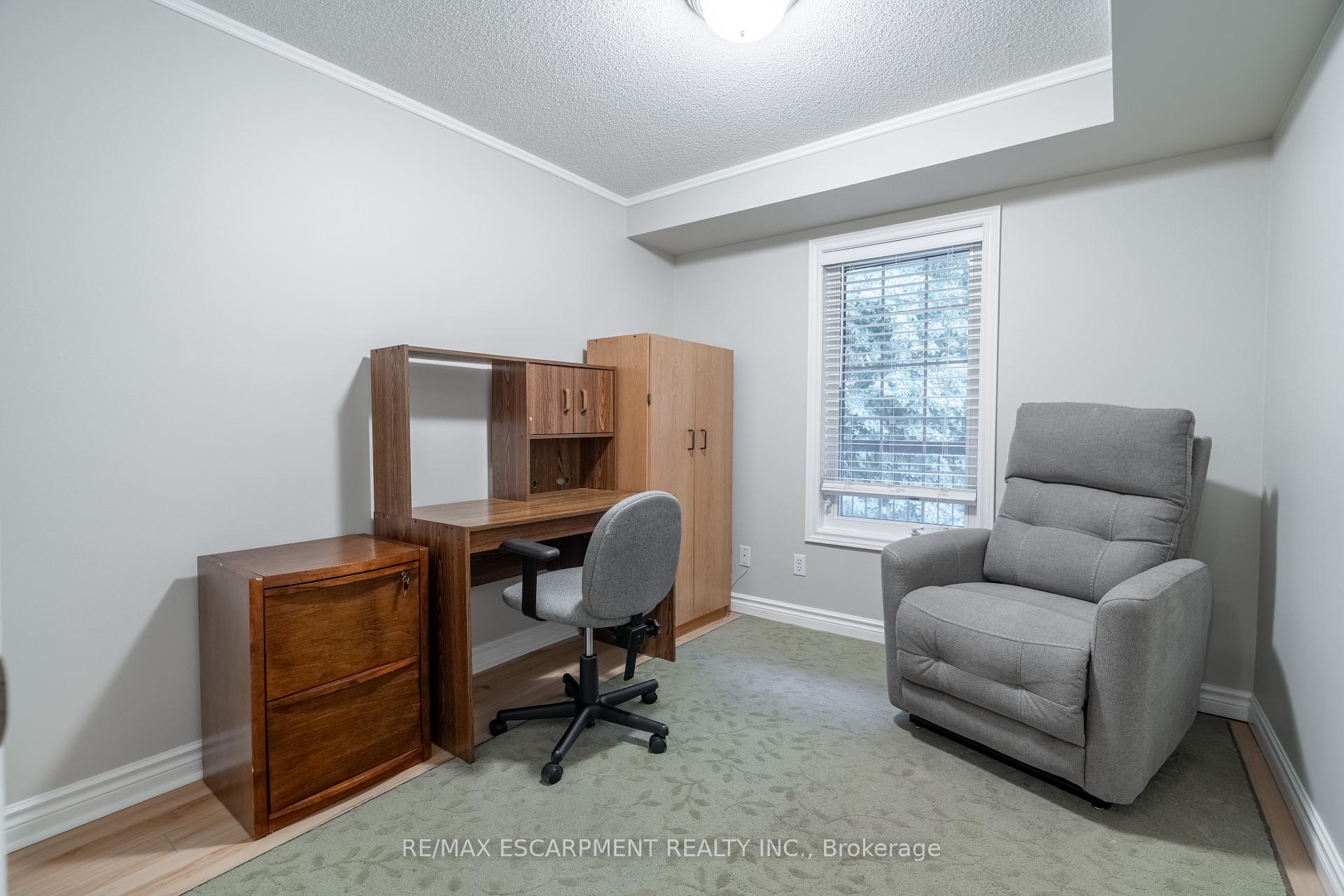 Photo 25 of Unit 306, 970 Golf Links Road, Hamilton, Meadowlands — HOMEH