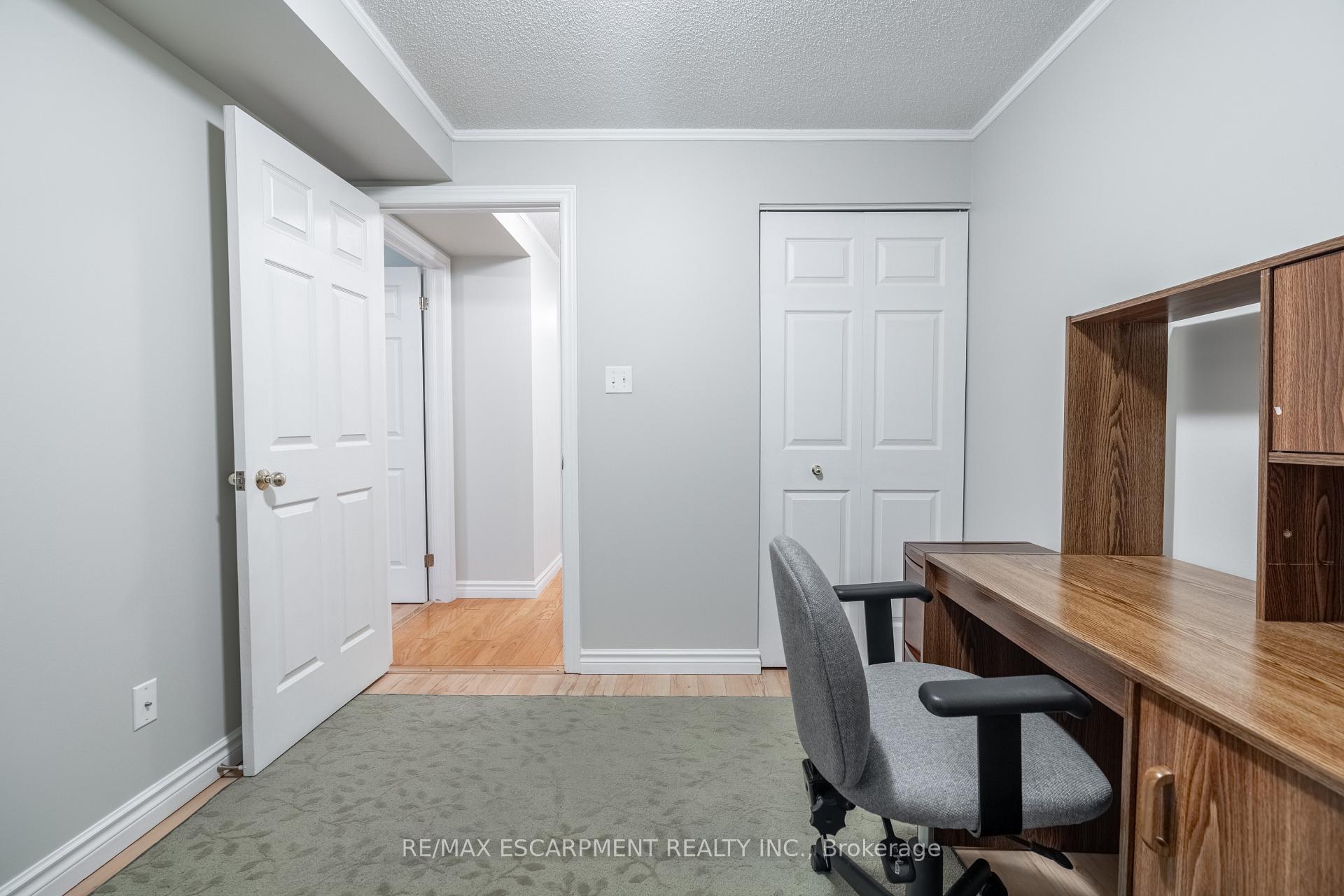 Photo 26 of Unit 306, 970 Golf Links Road, Hamilton, Meadowlands — HOMEH
