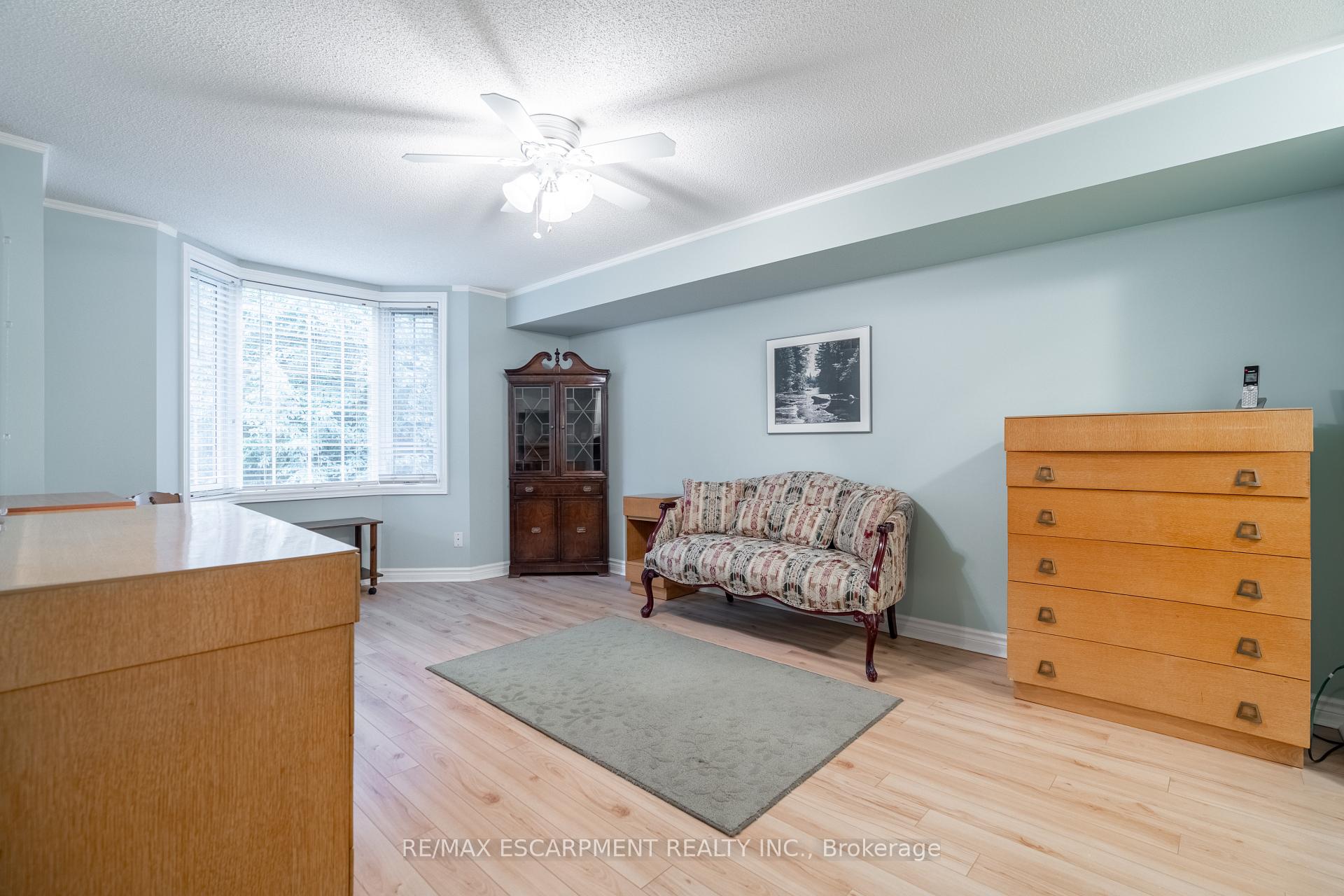 Photo 27 of Unit 306, 970 Golf Links Road, Hamilton, Meadowlands — HOMEH