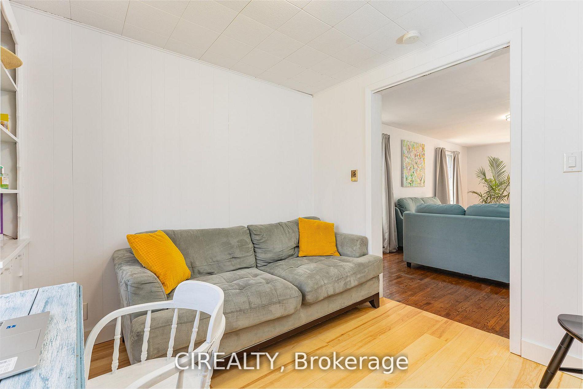 Photo 11 of 25 Howard Avenue, Oakville, Old Oakville — HOMEH