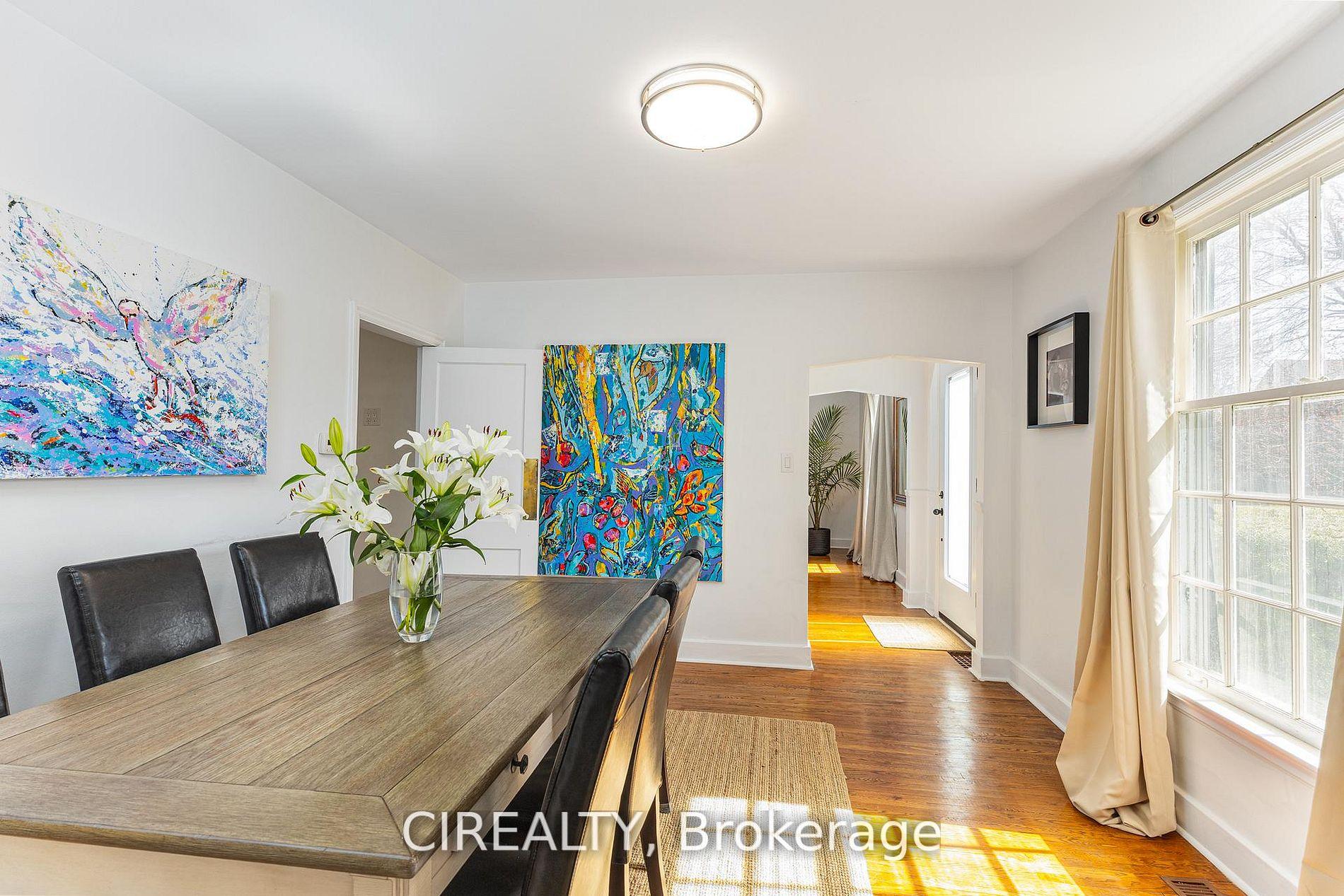 Photo 12 of 25 Howard Avenue, Oakville, Old Oakville — HOMEH