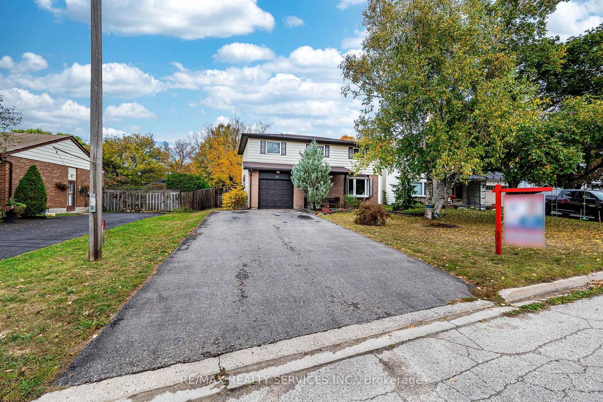 Photo 4 of 24 Carberry Road Street, Erin — HOMEH