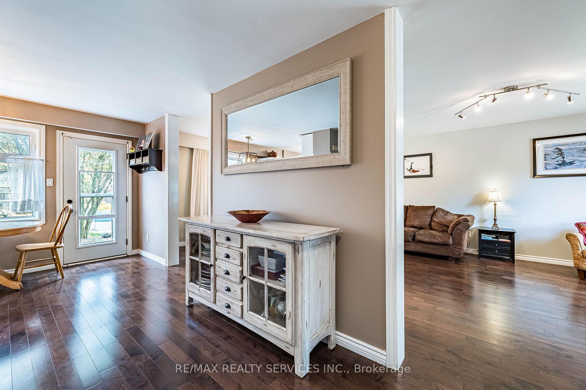 Photo 9 of 24 Carberry Road Street, Erin — HOMEH