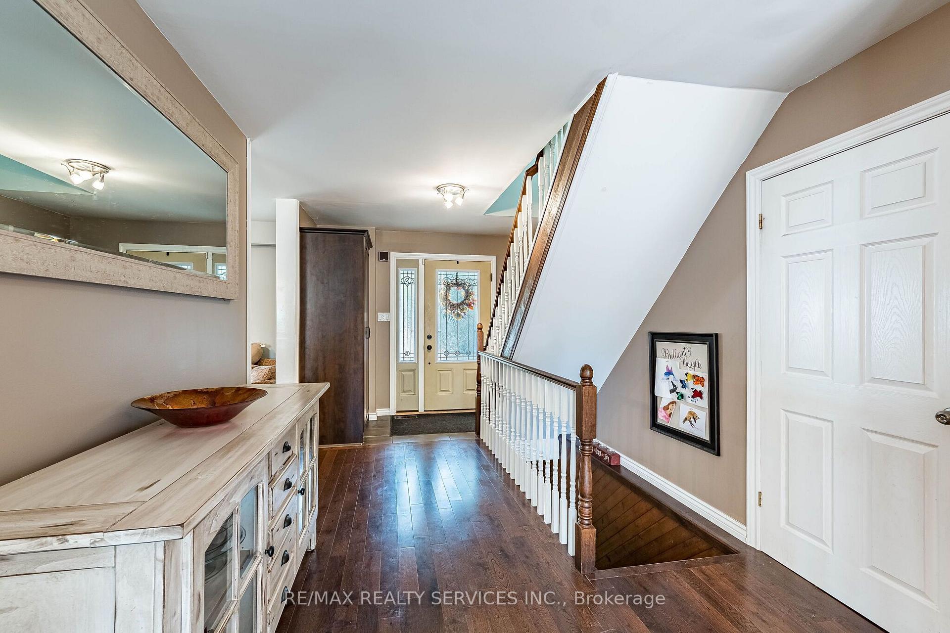 Photo 10 of 24 Carberry Road Street, Erin — HOMEH