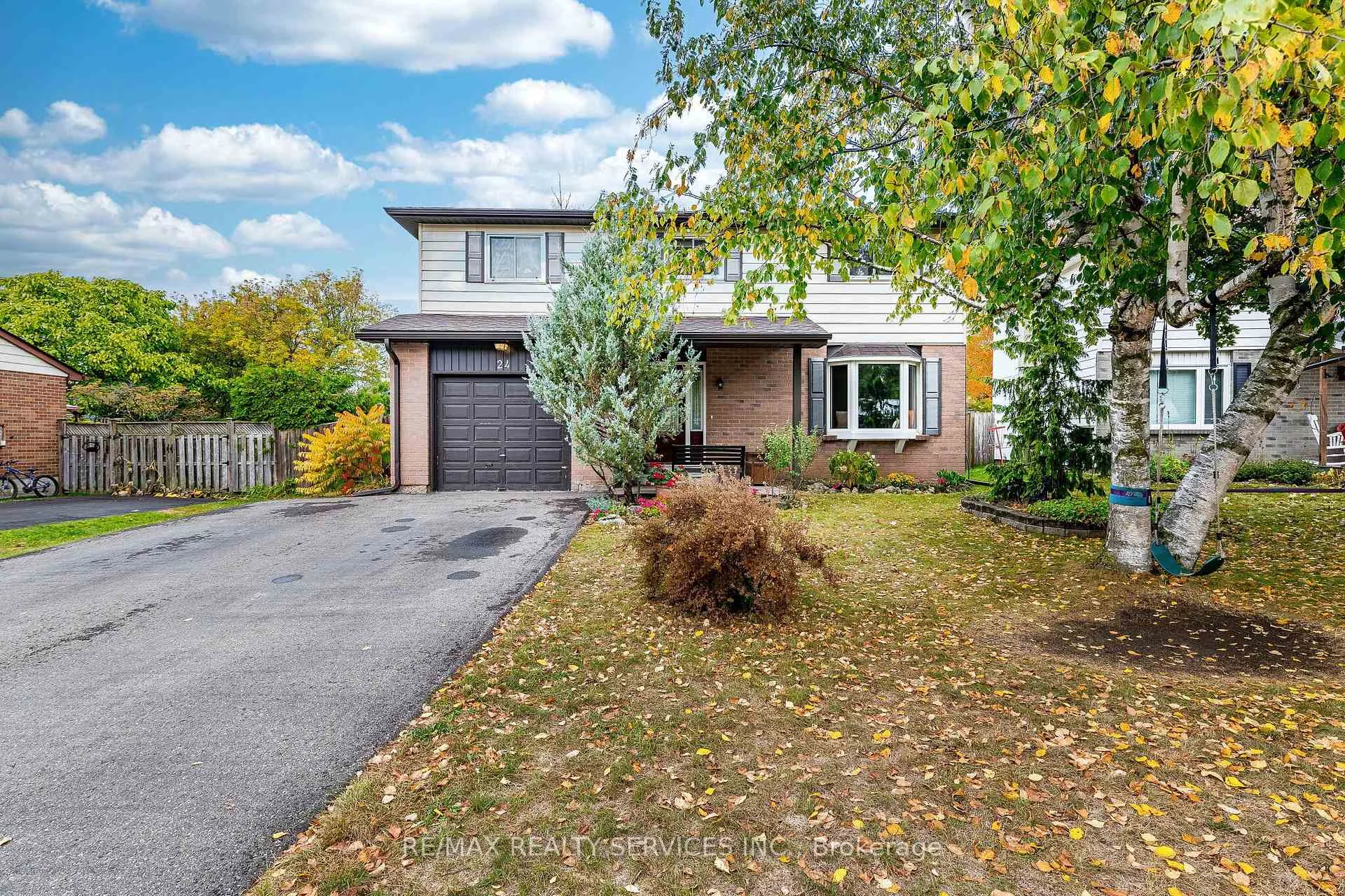 Photo 3 of 24 Carberry Road Street, Erin — HOMEH
