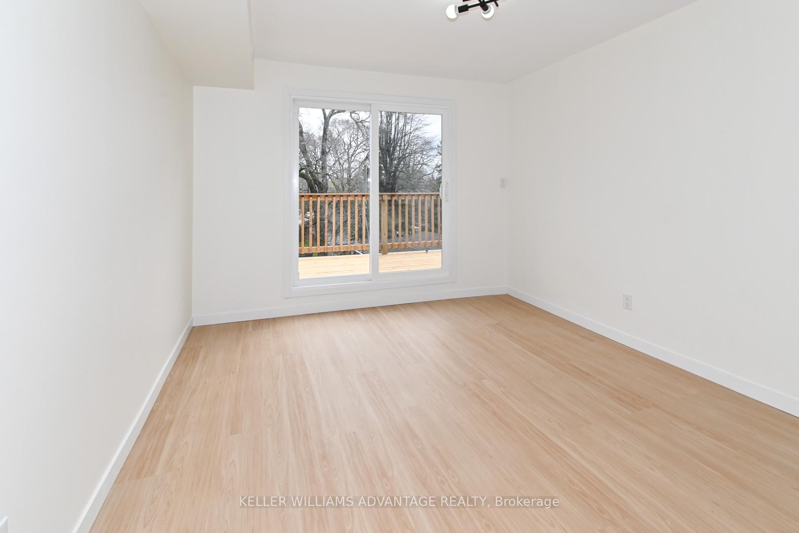 Photo 6 of Unit upper, 113 Woodbine Avenue, Toronto, The Beaches — HOMEH