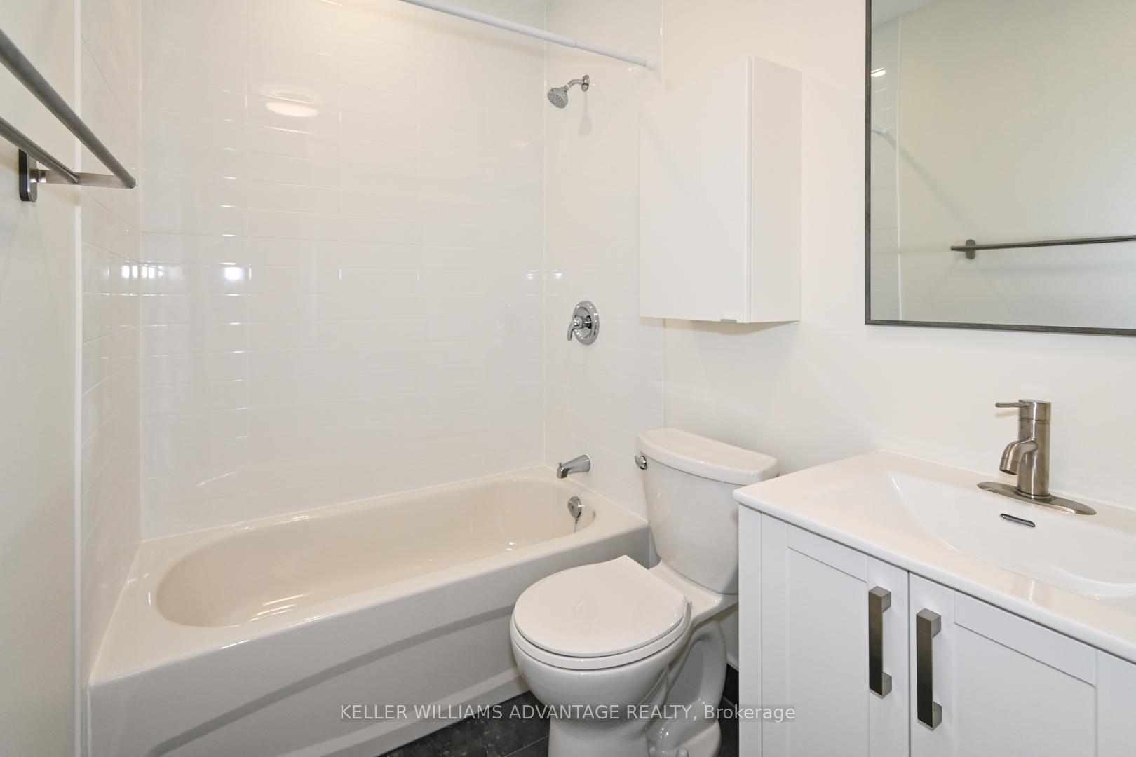 Photo 9 of Unit upper, 113 Woodbine Avenue, Toronto, The Beaches — HOMEH