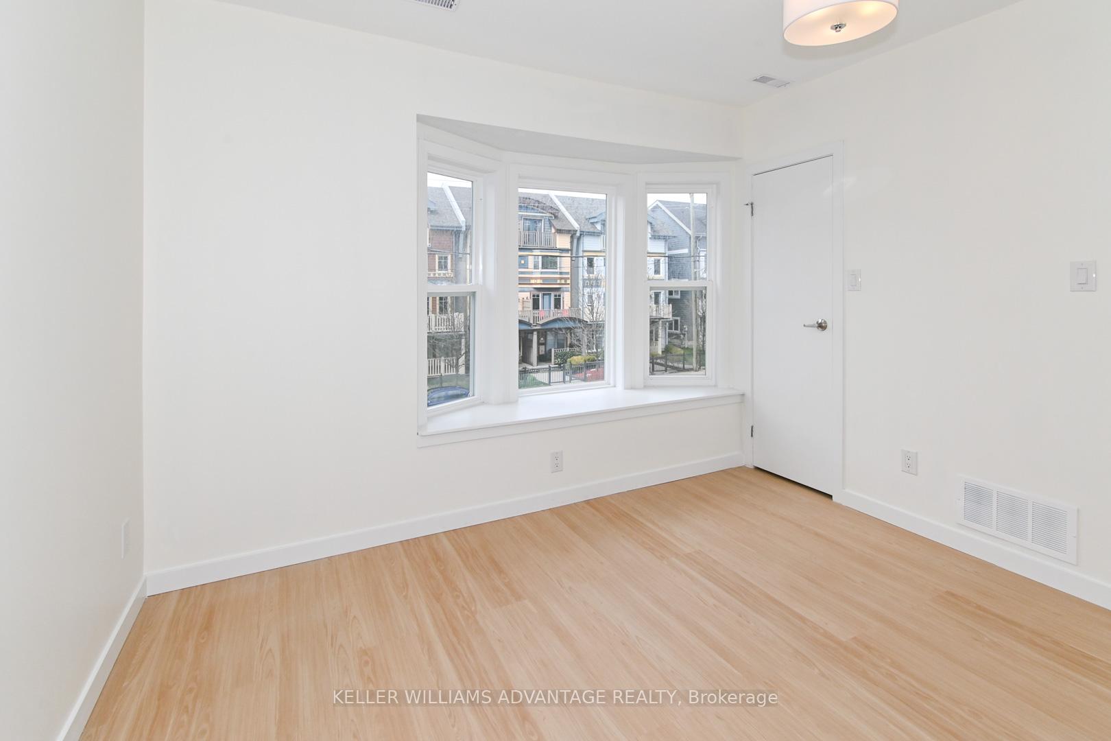 Photo 8 of Unit upper, 113 Woodbine Avenue, Toronto, The Beaches — HOMEH