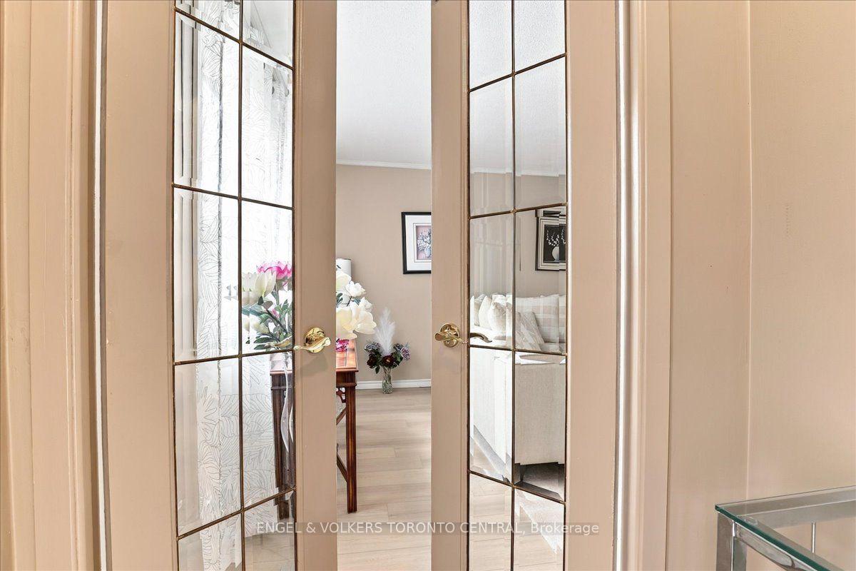 Photo 14 of Unit #36, 30 Green Valley Drive W, Kitchener, Pioneer Park — HOMEH