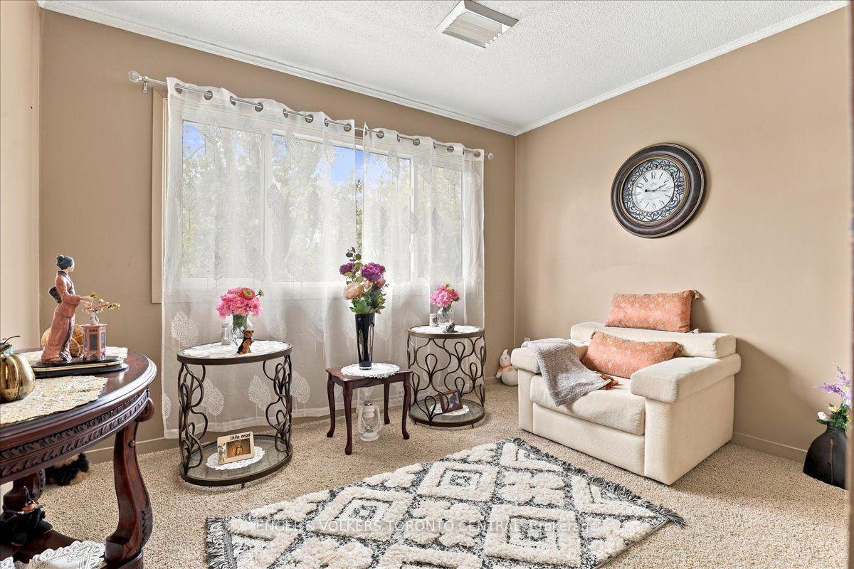Photo 17 of Unit #36, 30 Green Valley Drive W, Kitchener, Pioneer Park — HOMEH