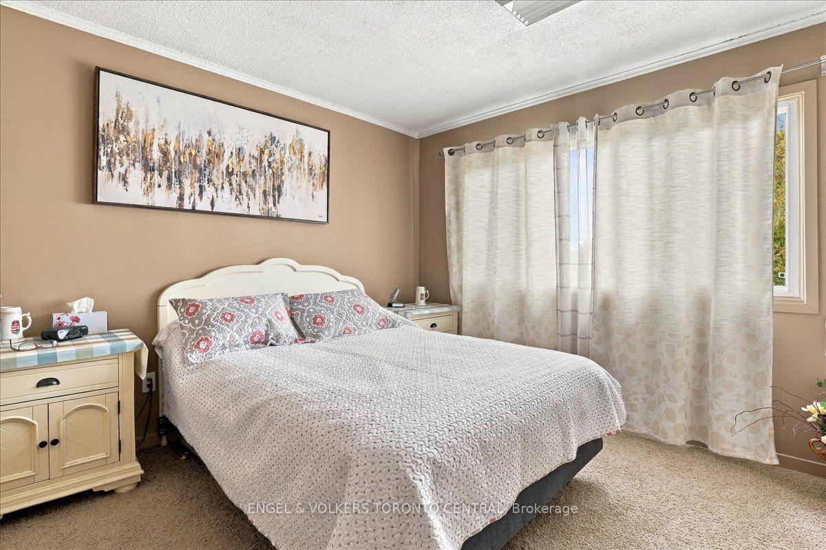 Photo 23 of Unit #36, 30 Green Valley Drive W, Kitchener, Pioneer Park — HOMEH