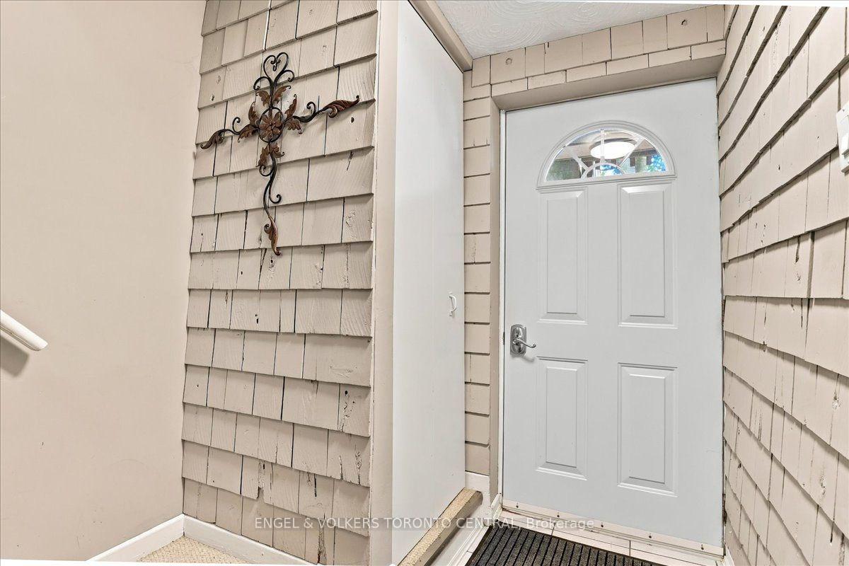 Photo 25 of Unit #36, 30 Green Valley Drive W, Kitchener, Pioneer Park — HOMEH