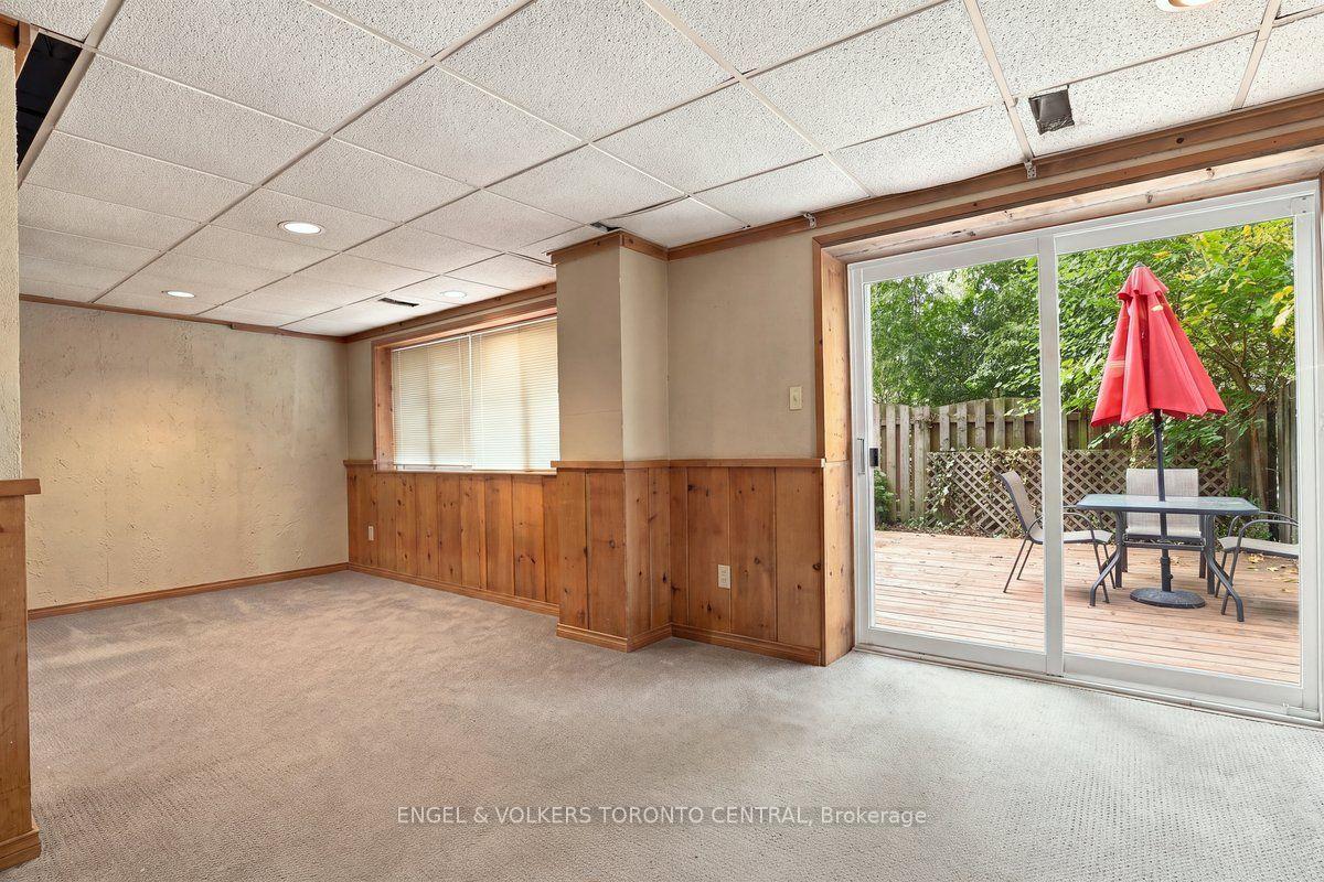 Photo 27 of Unit #36, 30 Green Valley Drive W, Kitchener, Pioneer Park — HOMEH