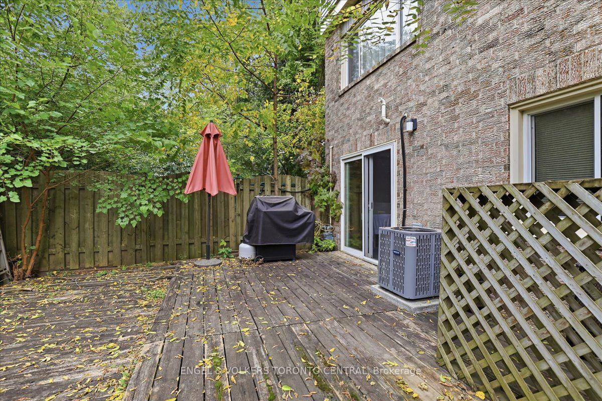 Photo 30 of Unit #36, 30 Green Valley Drive W, Kitchener, Pioneer Park — HOMEH