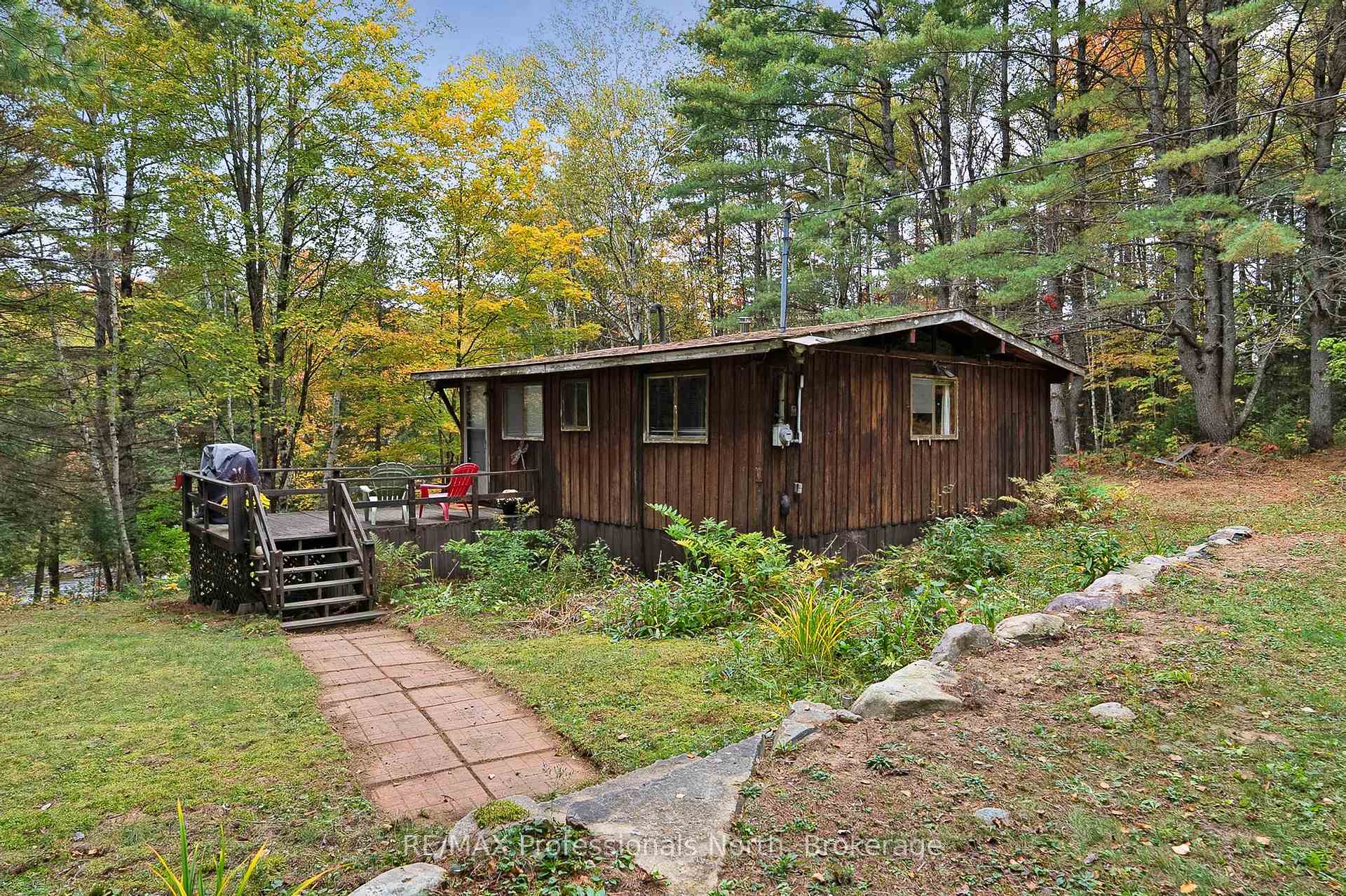 Photo 8 of 1086 Dragonfly Lane, Minden Hills, Snowdon — HOMEH