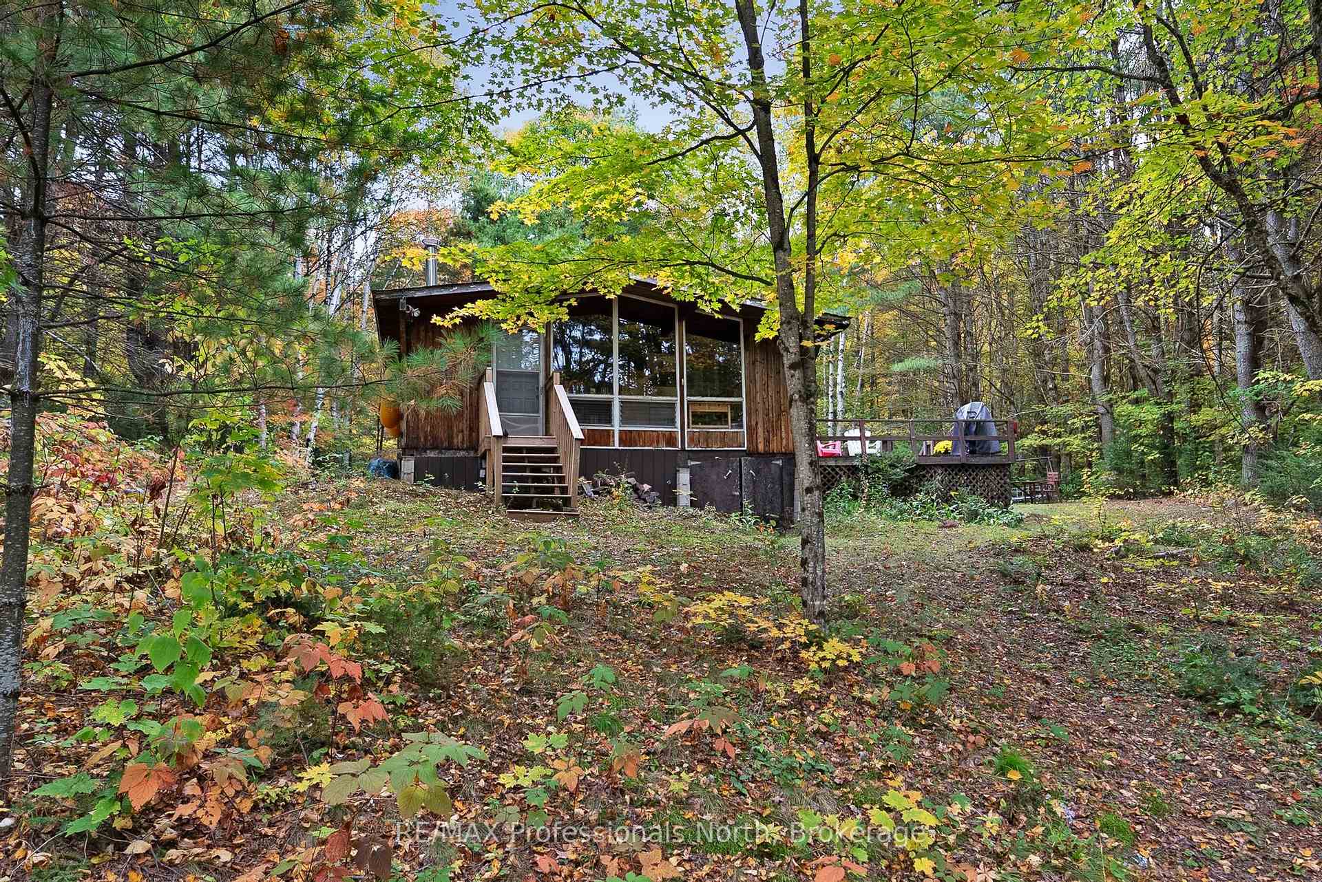 Photo 17 of 1086 Dragonfly Lane, Minden Hills, Snowdon — HOMEH