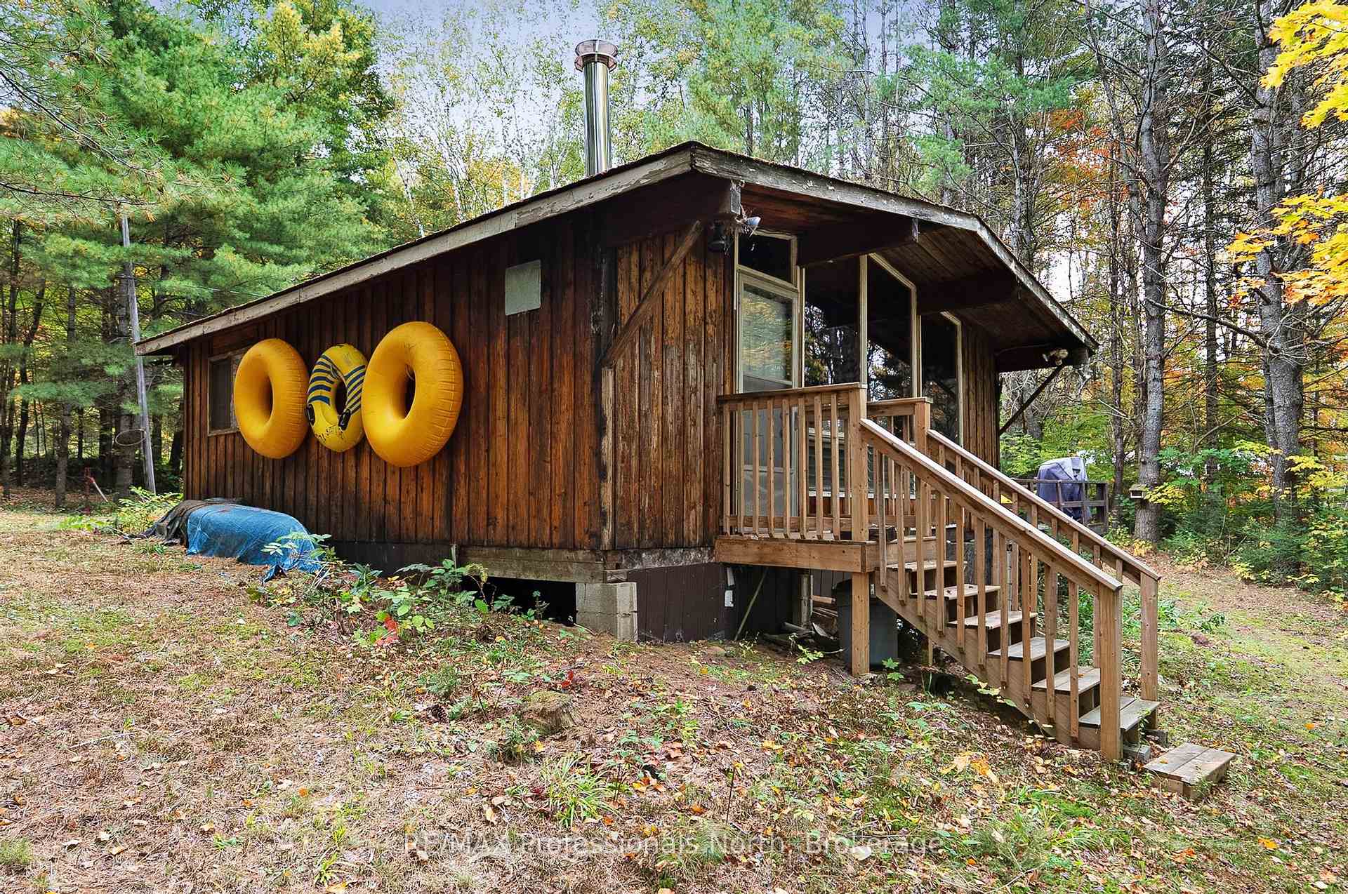 Photo 18 of 1086 Dragonfly Lane, Minden Hills, Snowdon — HOMEH