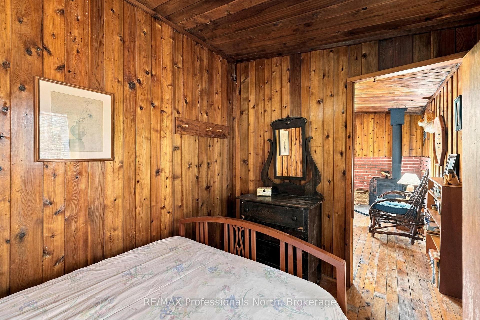 Photo 26 of 1086 Dragonfly Lane, Minden Hills, Snowdon — HOMEH
