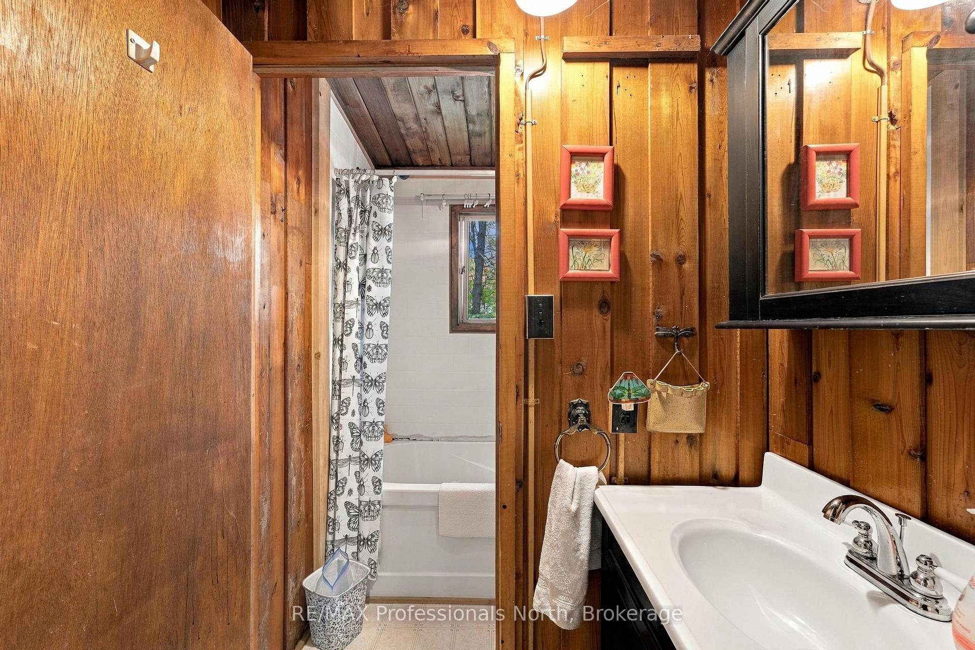 Photo 31 of 1086 Dragonfly Lane, Minden Hills, Snowdon — HOMEH