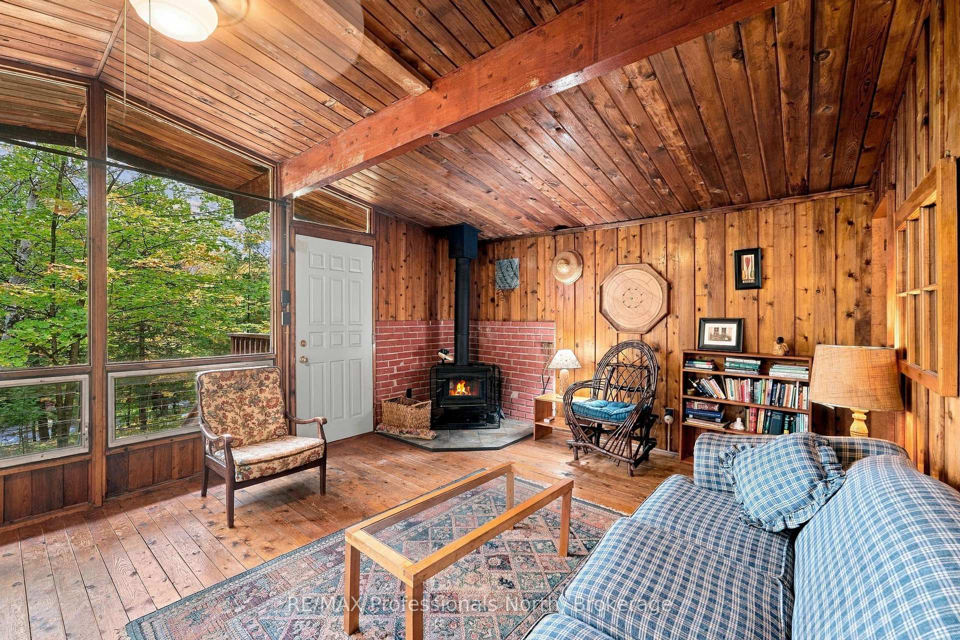 Photo 33 of 1086 Dragonfly Lane, Minden Hills, Snowdon — HOMEH