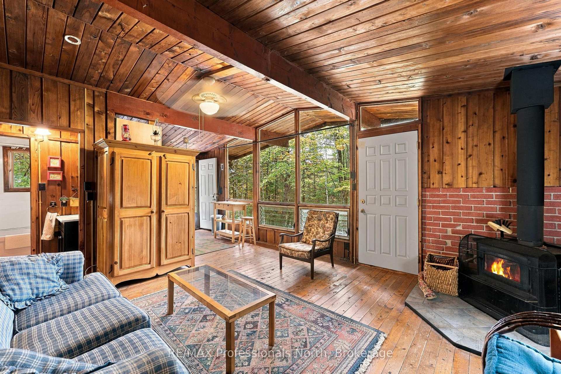 Photo 35 of 1086 Dragonfly Lane, Minden Hills, Snowdon — HOMEH