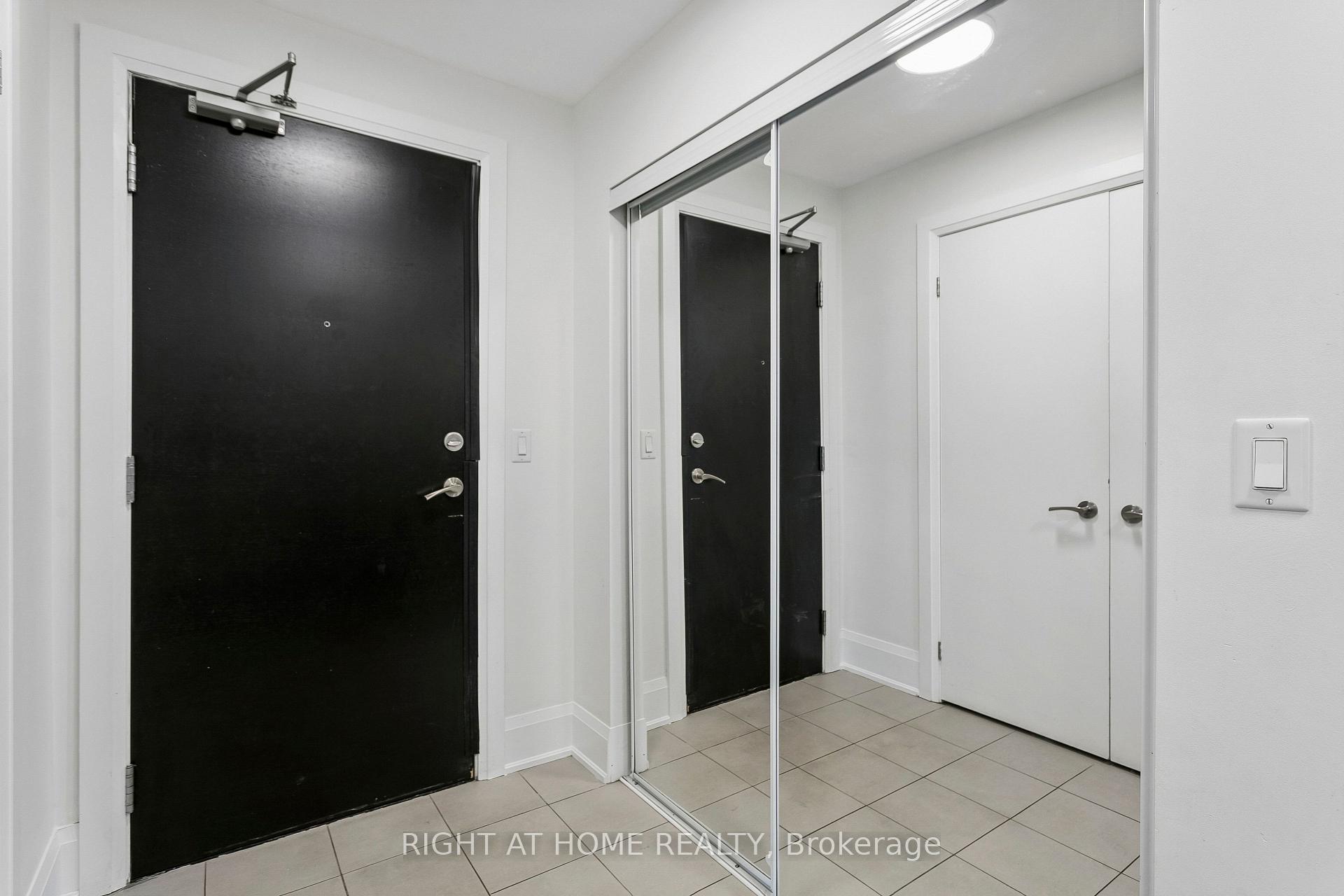 Photo 7 of 45 Yorkland Boulevard, Brampton, Goreway Drive Corridor — HOMEH