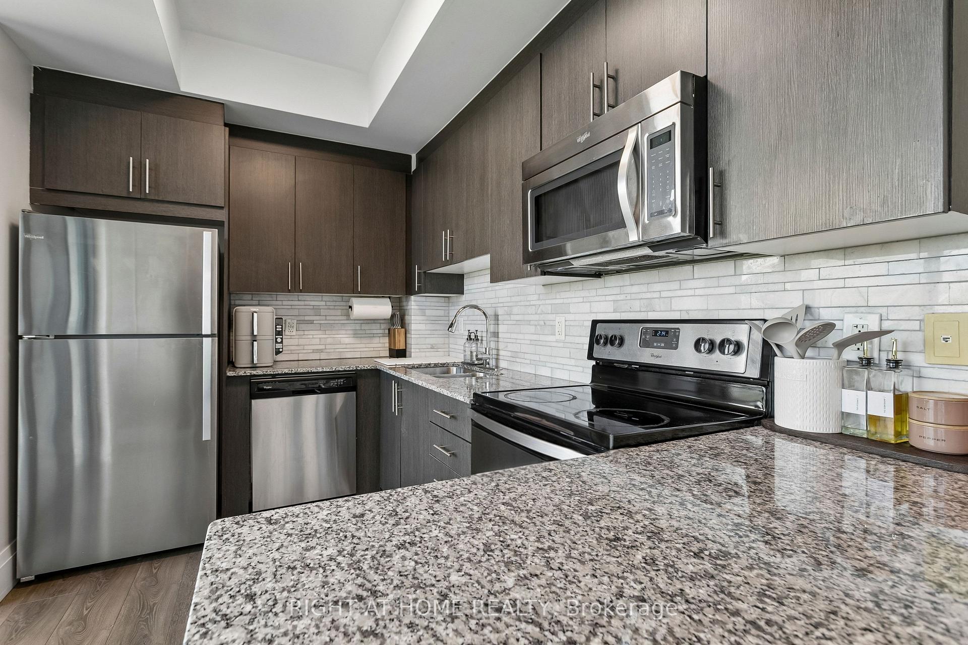 Photo 14 of 45 Yorkland Boulevard, Brampton, Goreway Drive Corridor — HOMEH