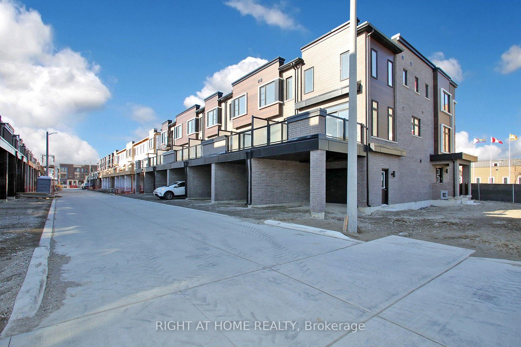 Photo 3 of 128 Brockley Drive, Scarborough, Bendale — HOMEH