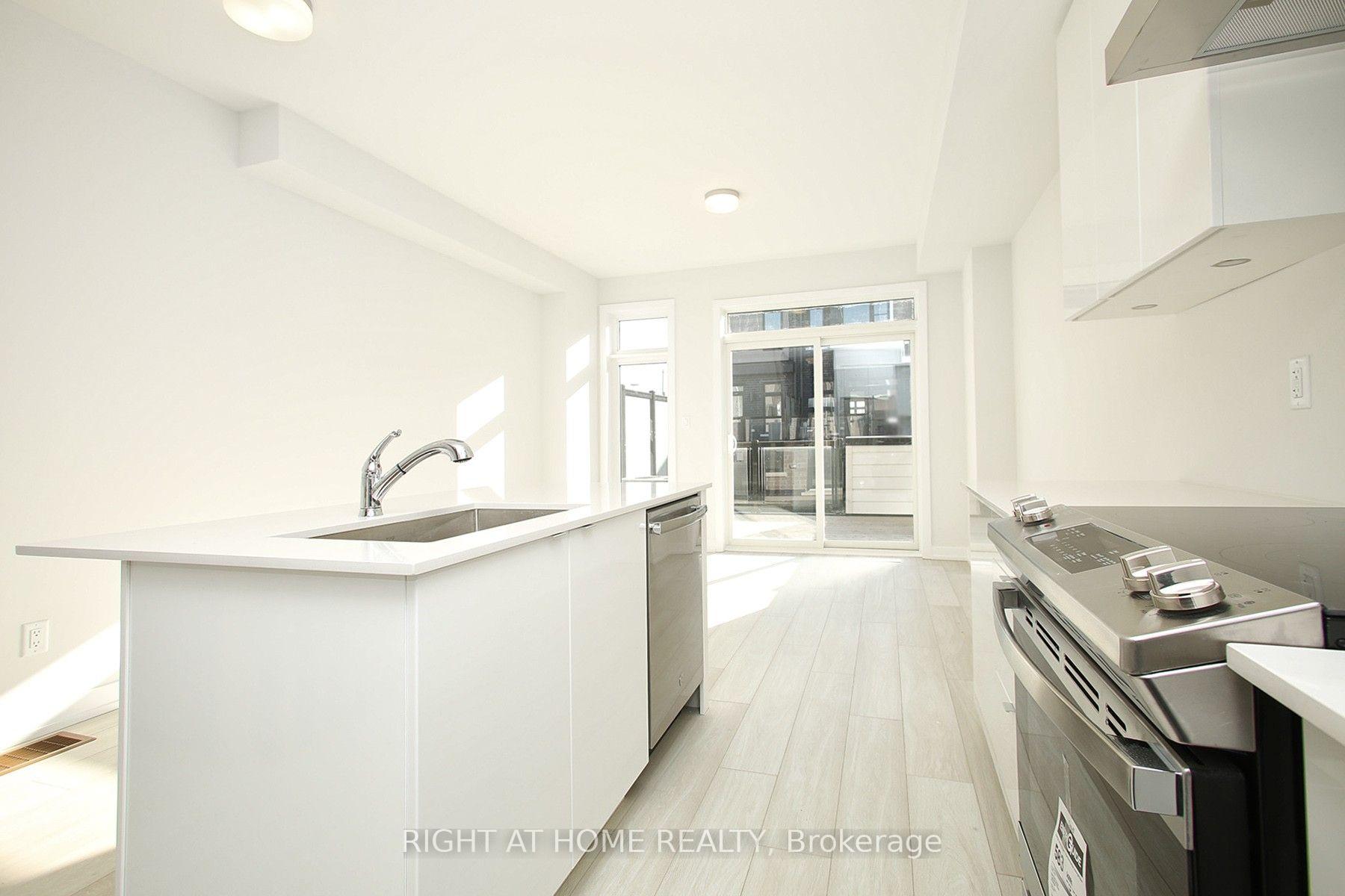 Photo 18 of 128 Brockley Drive, Scarborough, Bendale — HOMEH