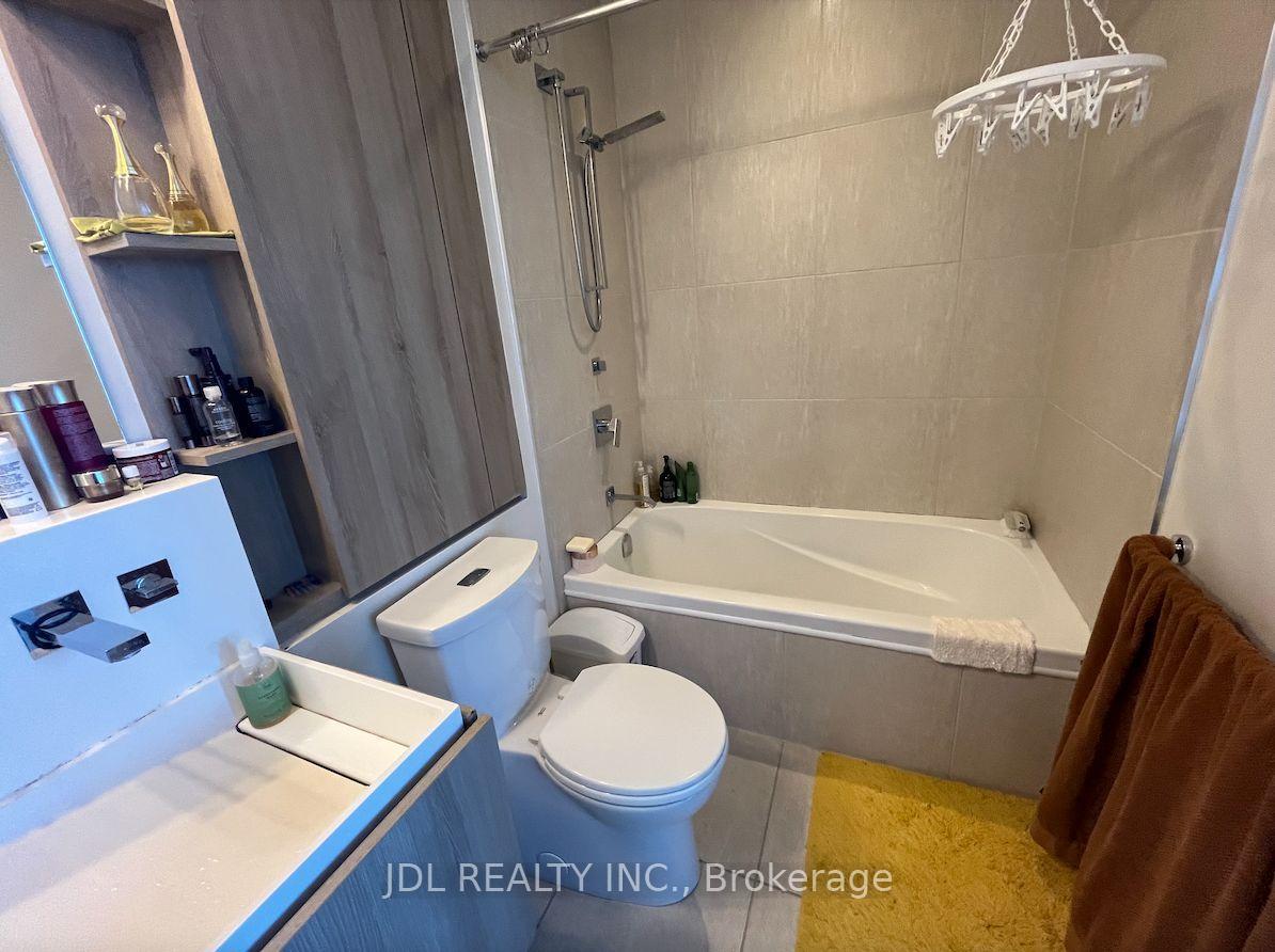 Photo 6 of Unit 2810, 101 Charles Street E, Toronto, Church-Yonge Corridor — HOMEH