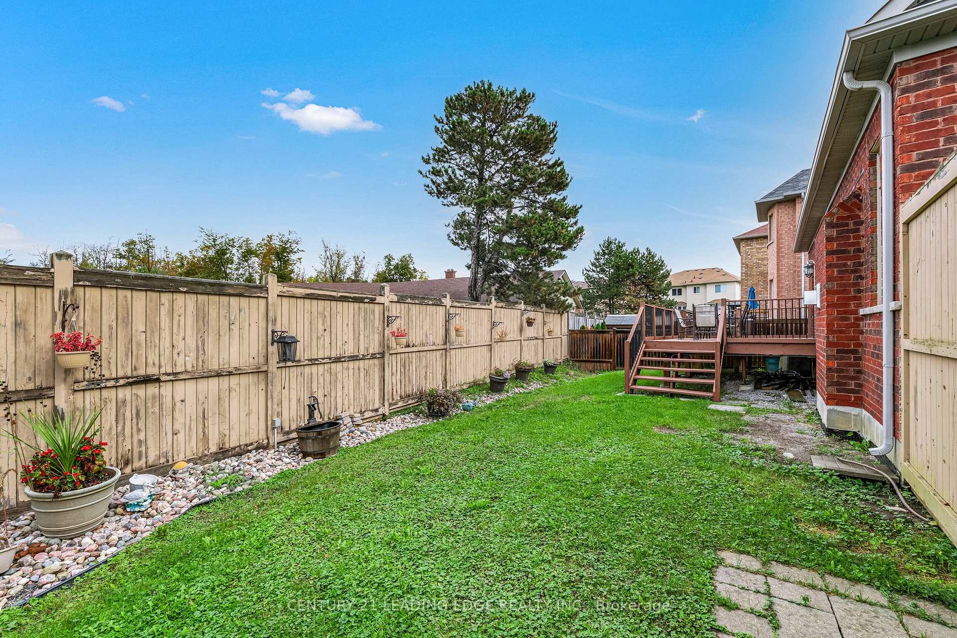 Photo 26 of 1 Hare Farm Gate, Whitchurch-Stouffville, Stouffville — HOMEH