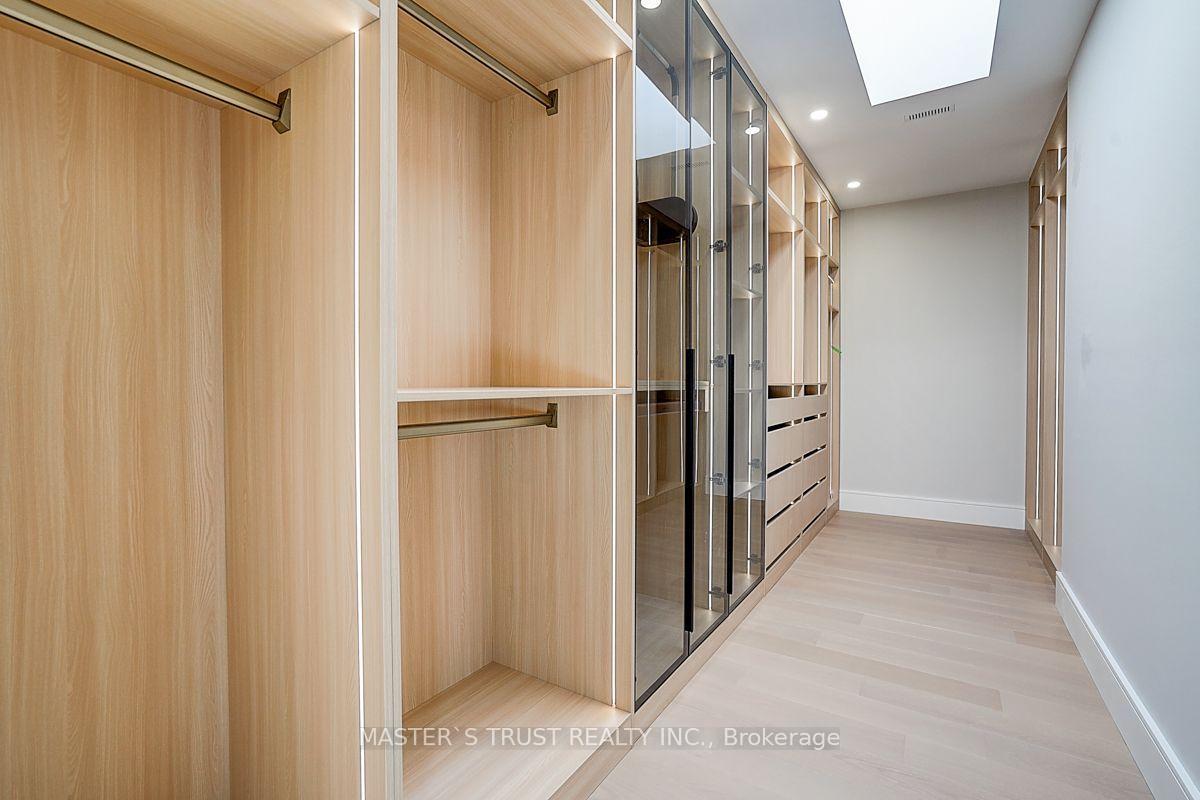 Photo 26 of 202 Carlton Road, Markham, Unionville — HOMEH