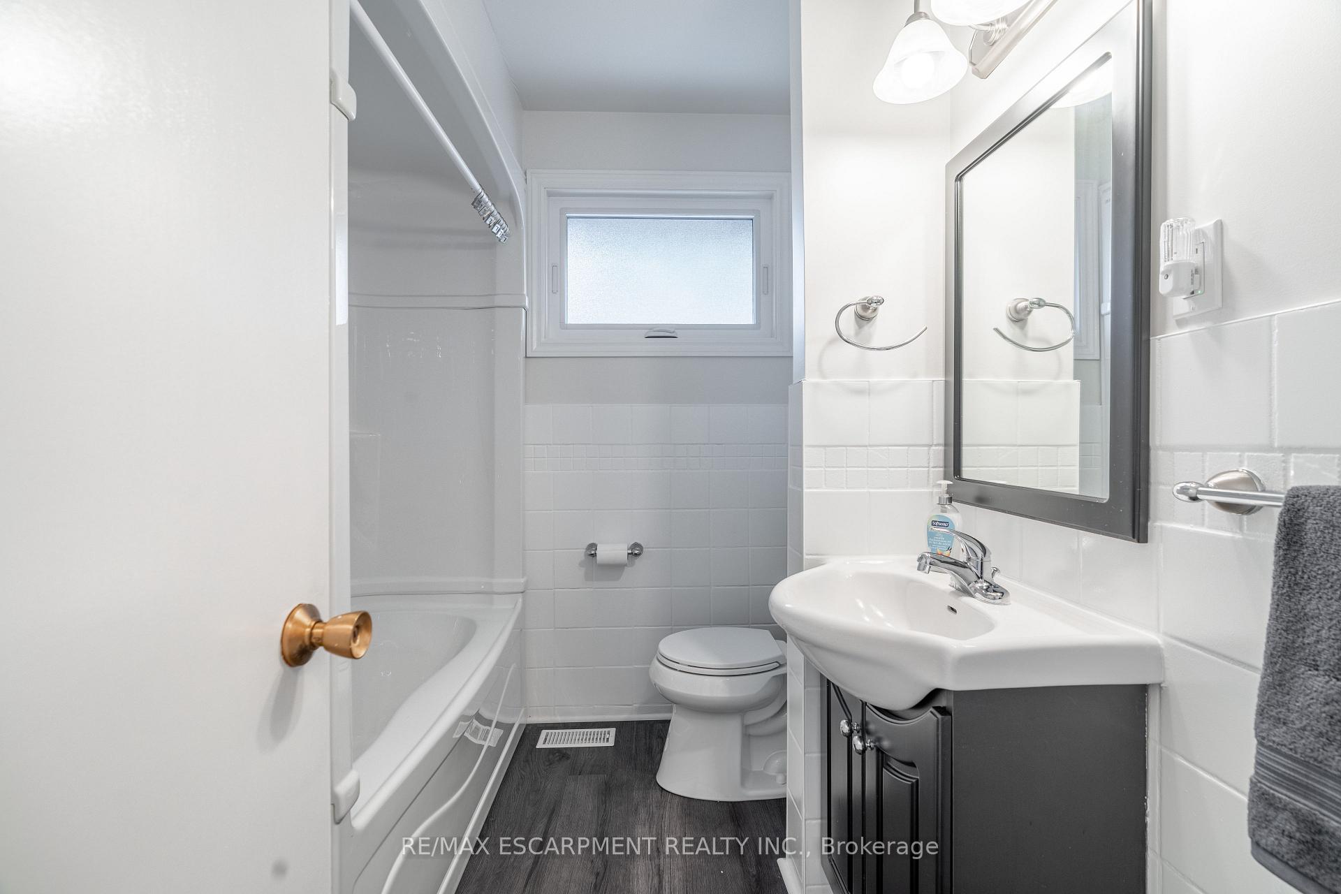 Photo 22 of 75 Purdy Crescent, Hamilton, Greeningdon — HOMEH