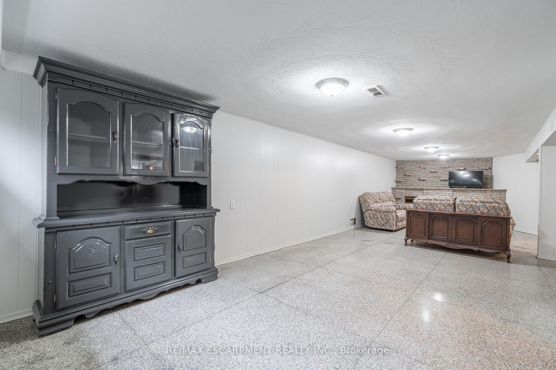 Photo 27 of 75 Purdy Crescent, Hamilton, Greeningdon — HOMEH
