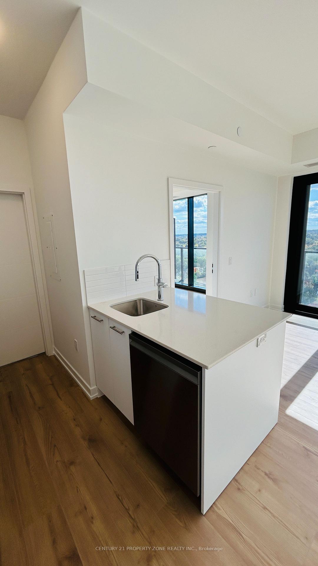 Photo 7 of Unit 1802, 30 Francis Street S, Kitchener, City Commercial Core — HOMEH