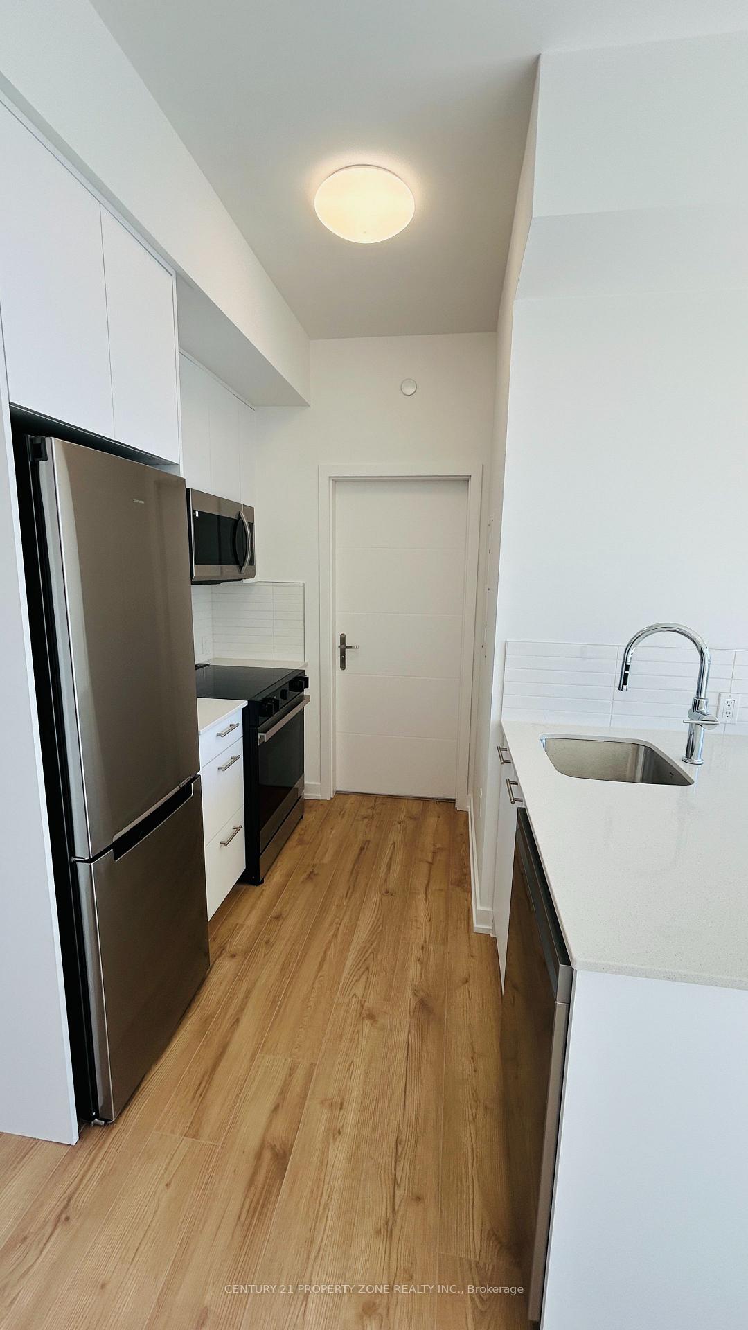 Photo 8 of Unit 1802, 30 Francis Street S, Kitchener, City Commercial Core — HOMEH