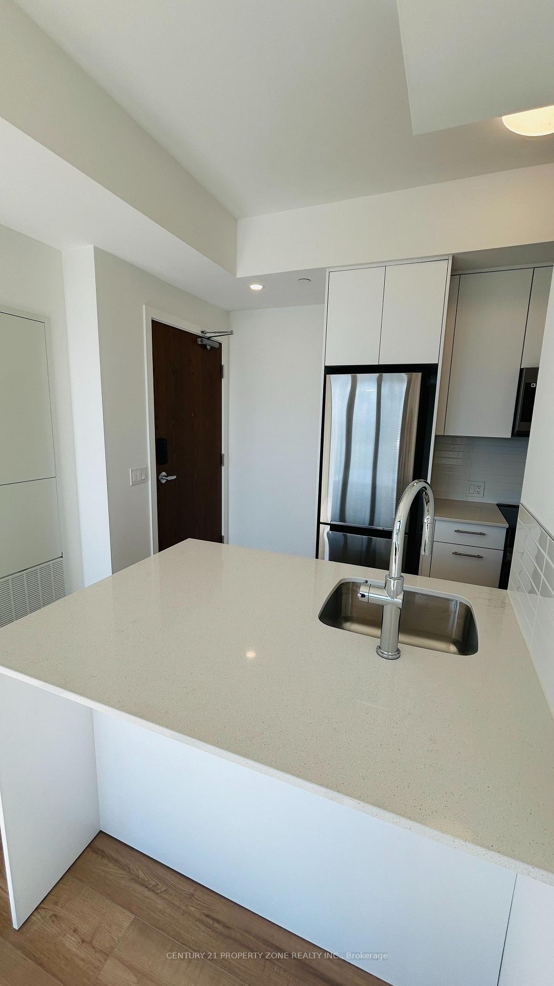 Photo 10 of Unit 1802, 30 Francis Street S, Kitchener, City Commercial Core — HOMEH