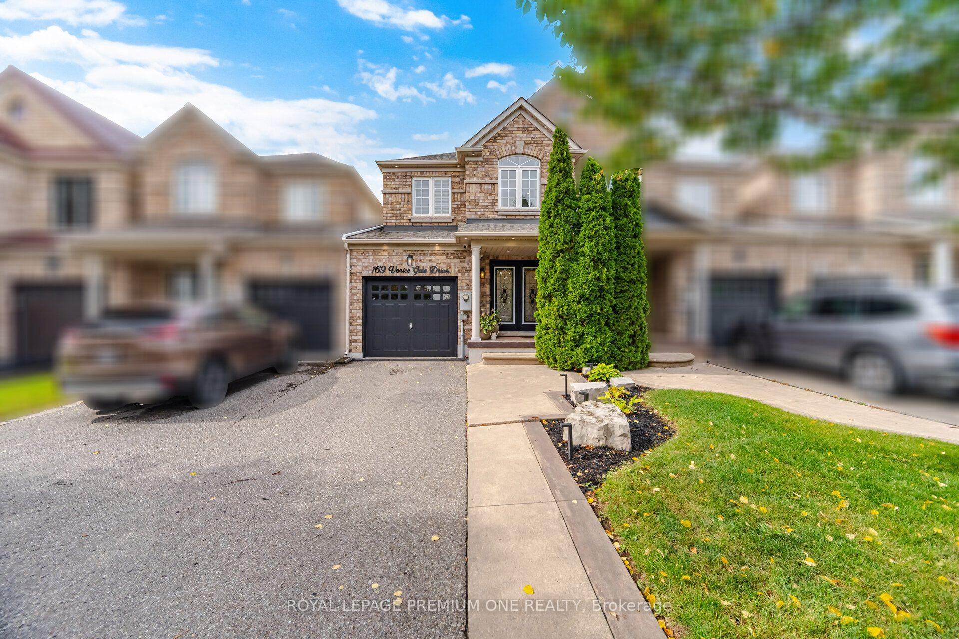 Photo 2 of 169 Venice Gate Drive, Vaughan, Vellore Village — HOMEH