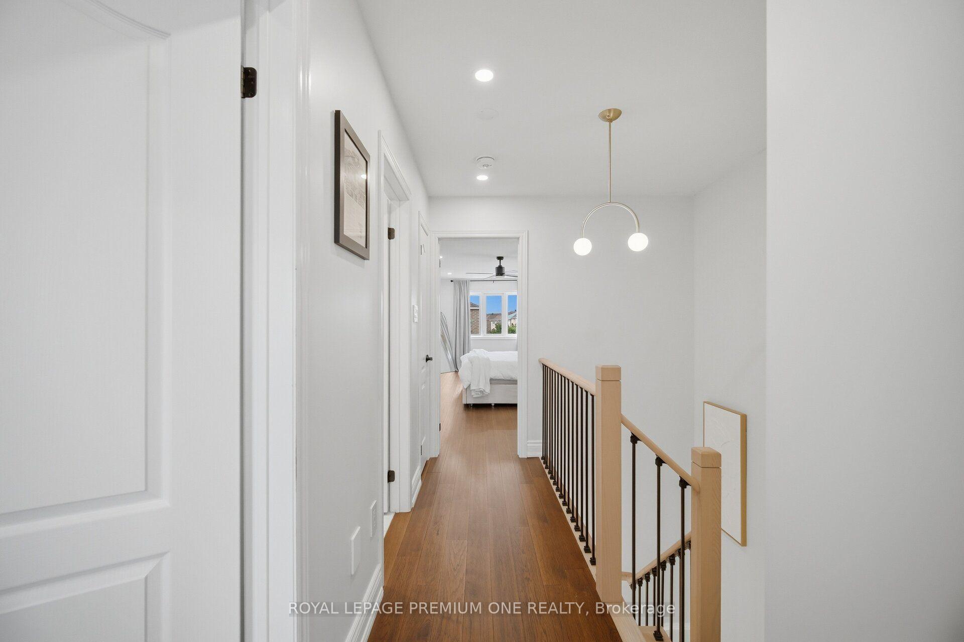 Photo 20 of 169 Venice Gate Drive, Vaughan, Vellore Village — HOMEH