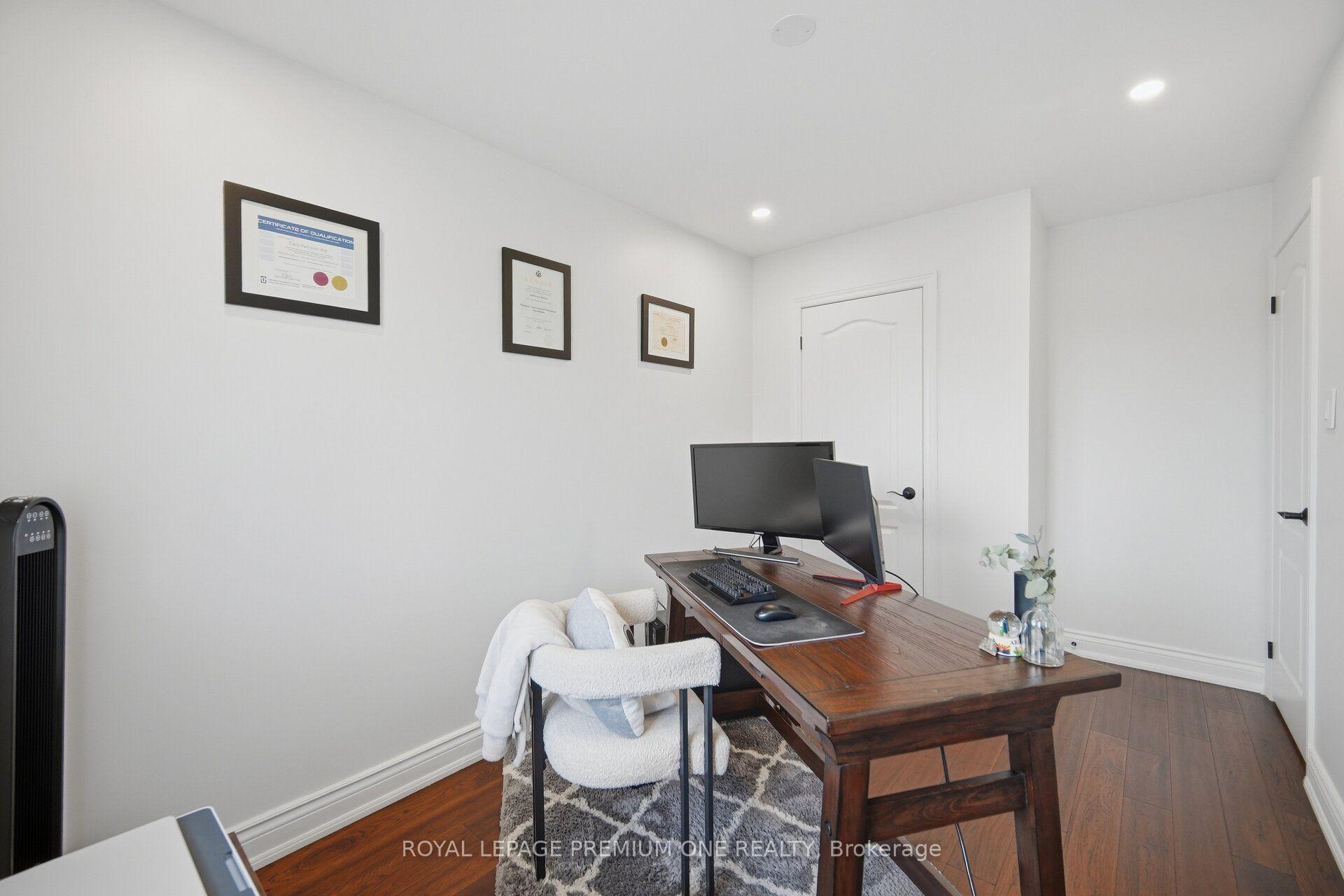 Photo 31 of 169 Venice Gate Drive, Vaughan, Vellore Village — HOMEH