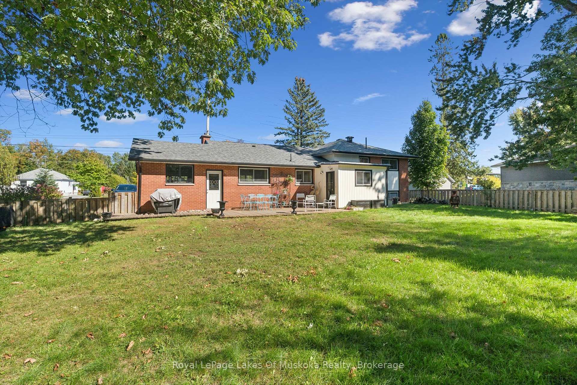 Photo 34 of 135 Muskoka Beach Road, Gravenhurst, Muskoka (S) — HOMEH