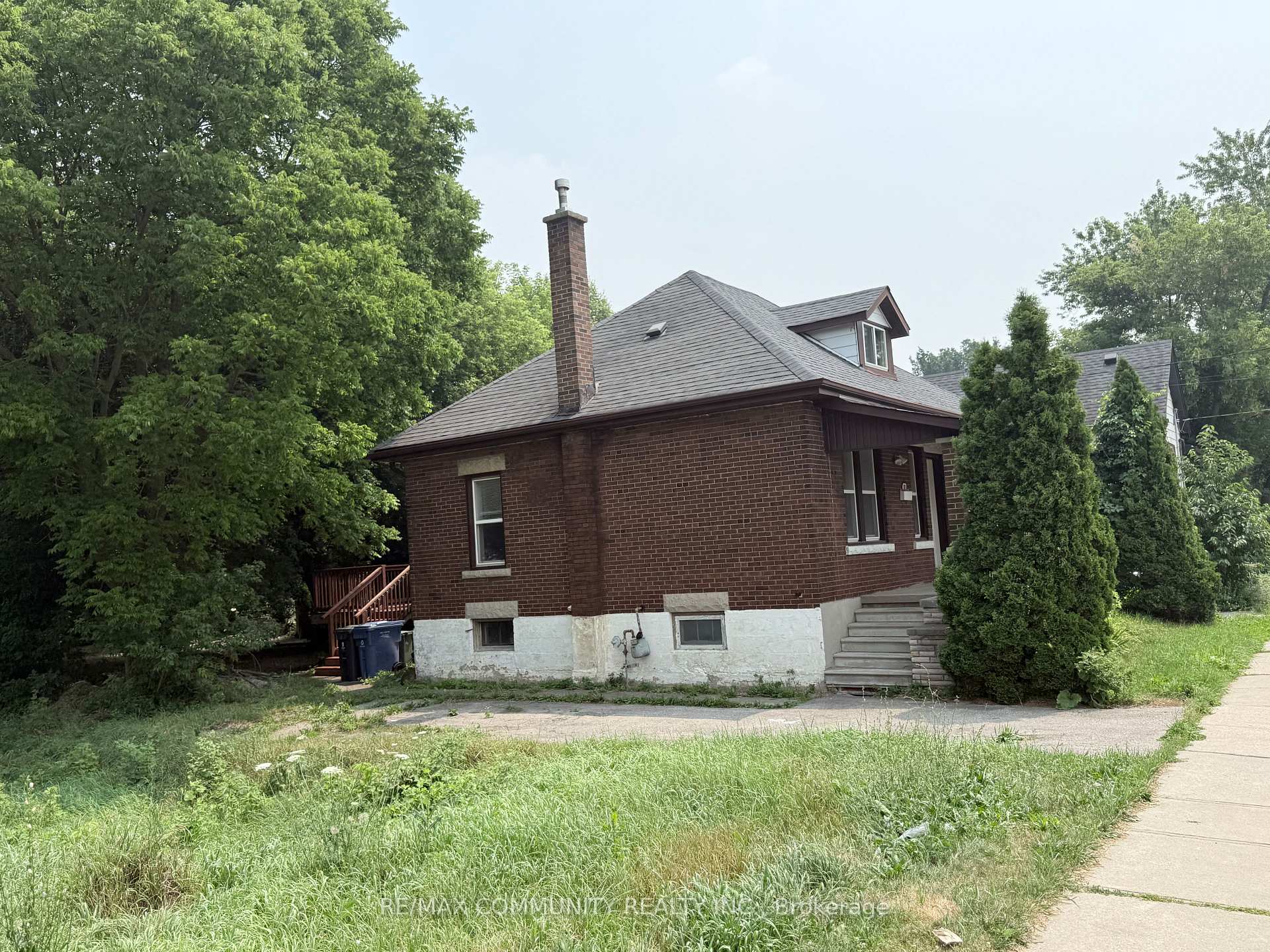 Photo 3 of 70 Huron Street, Guelph, St. Patrick's Ward — HOMEH
