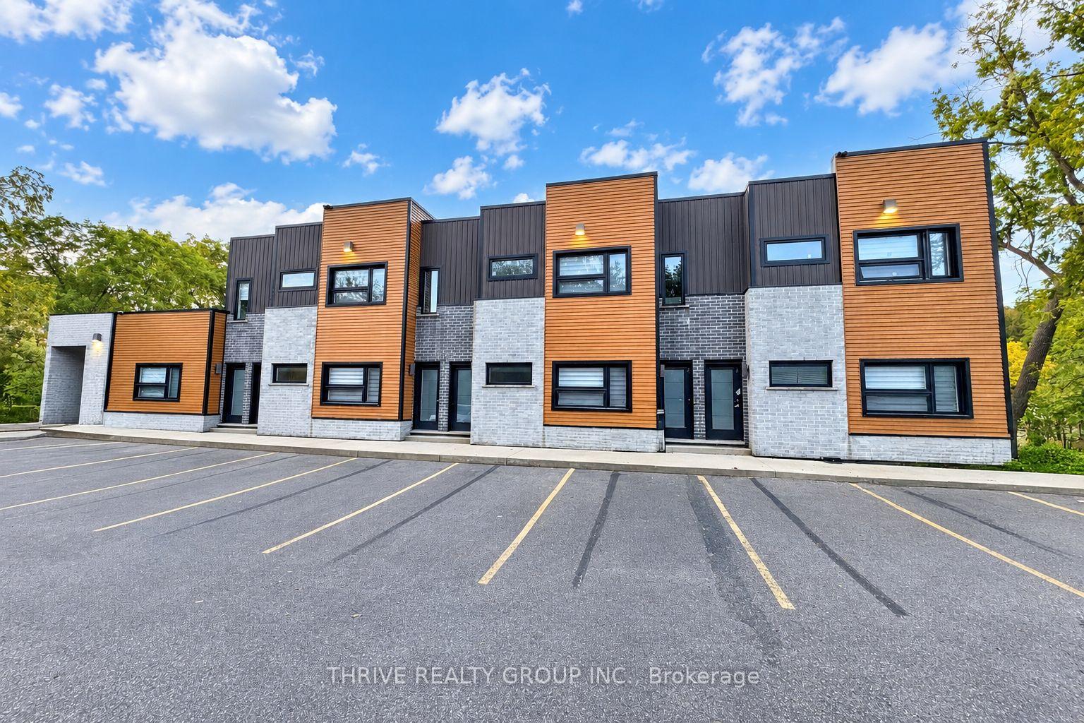 Front of Unit 5, 147 Pond Mills Road S