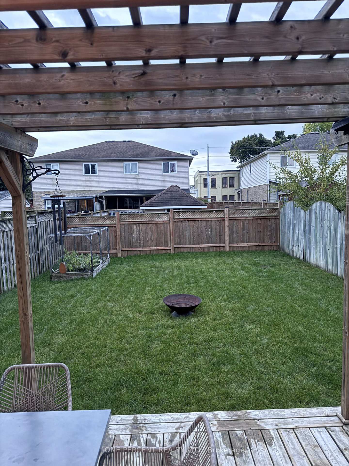 Photo 31 of 459 Albert Street, Stratford — HOMEH