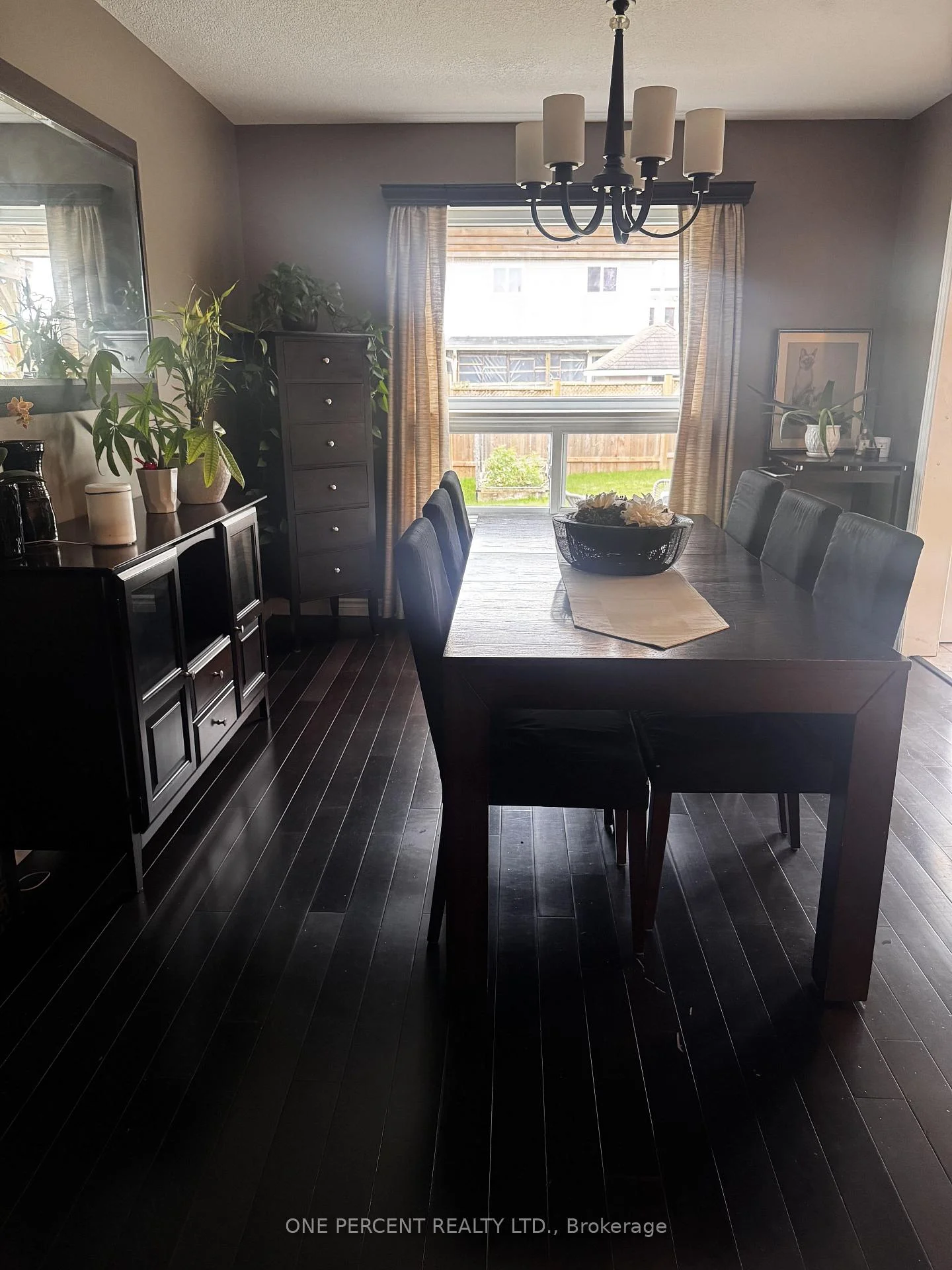 Photo 10 of 459 Albert Street, Stratford — HOMEH