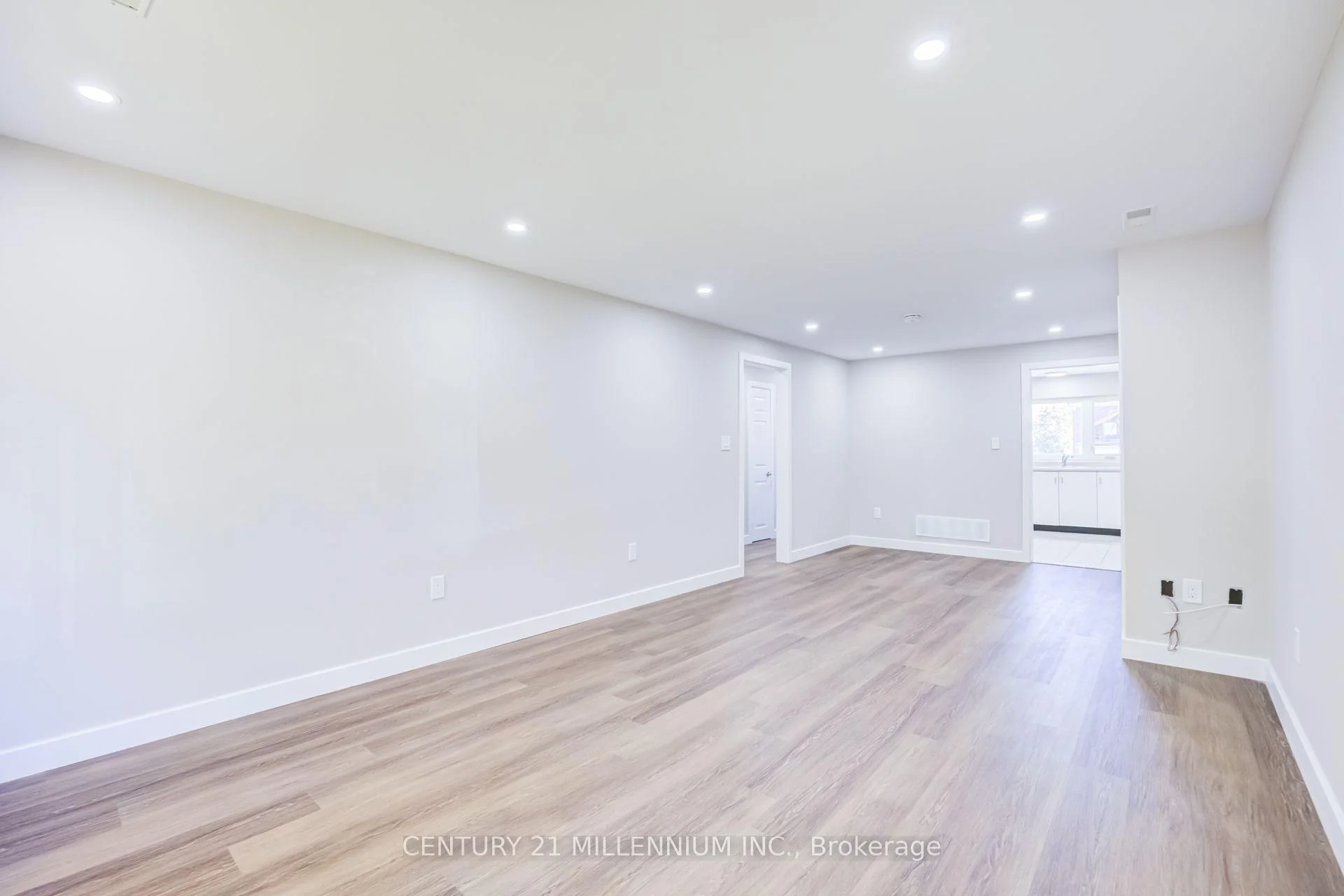Photo 9 of Unit UNIT A, 58 Isabella Street, Brampton, Downtown Brampton — HOMEH